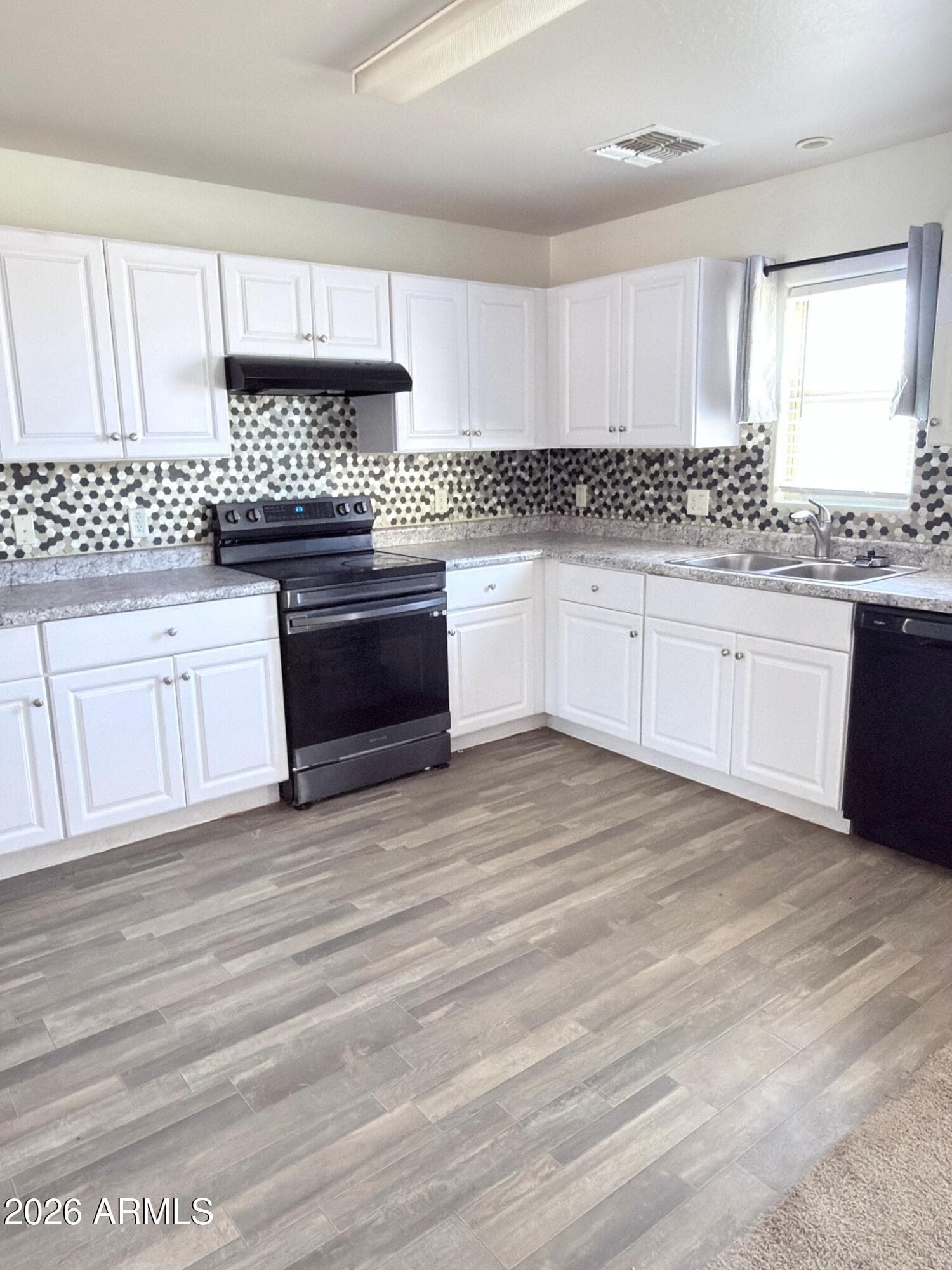 151 E PATTON Avenue, Coolidge, AZ 85128 — photo 3 of 21
