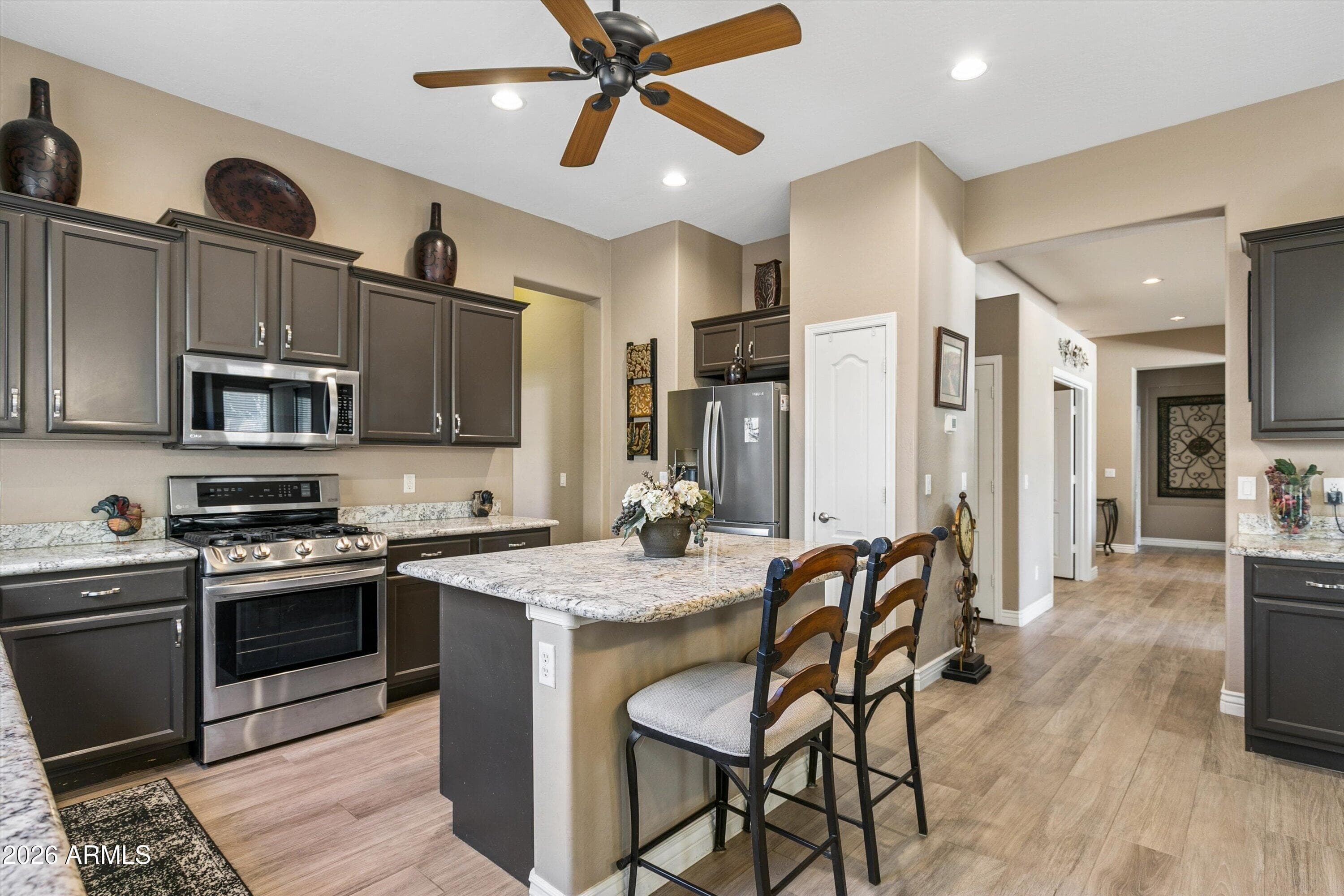 4342 W HACKAMORE Drive, Phoenix, AZ 85083 — photo 14 of 46
