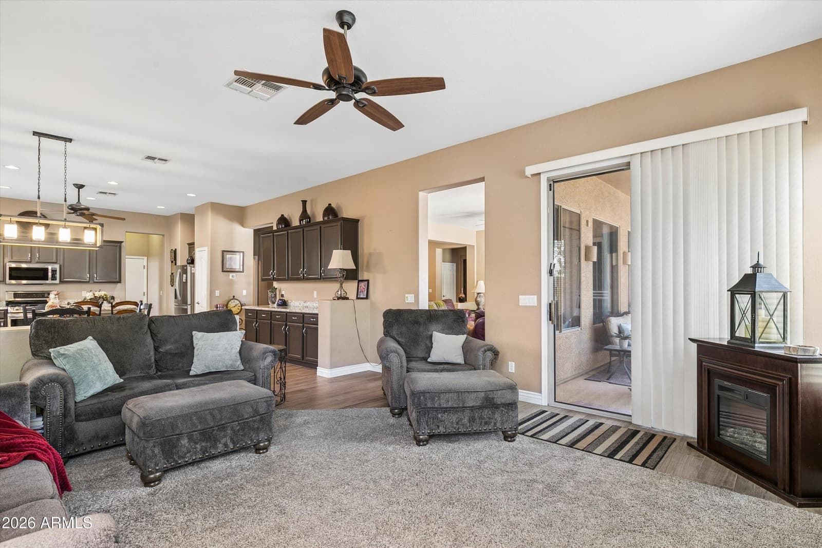 4342 W HACKAMORE Drive, Phoenix, AZ 85083 — photo 5 of 46