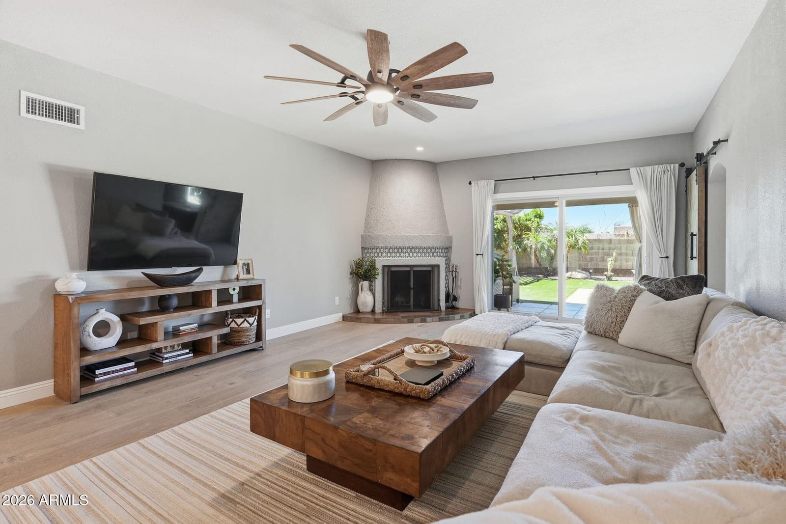 6733 E PHELPS Road, Scottsdale, AZ 85254 — photo 8 of 56