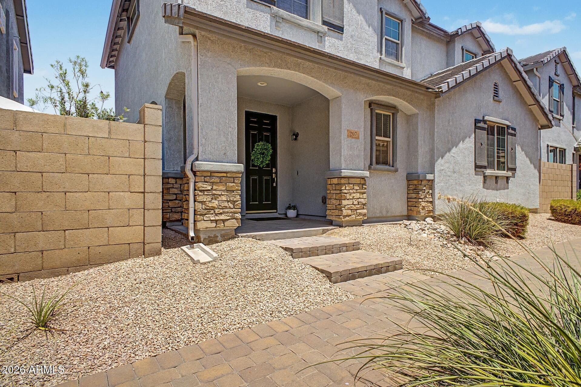 207 N SANDAL, Mesa, AZ 85205 — photo 1 of 34