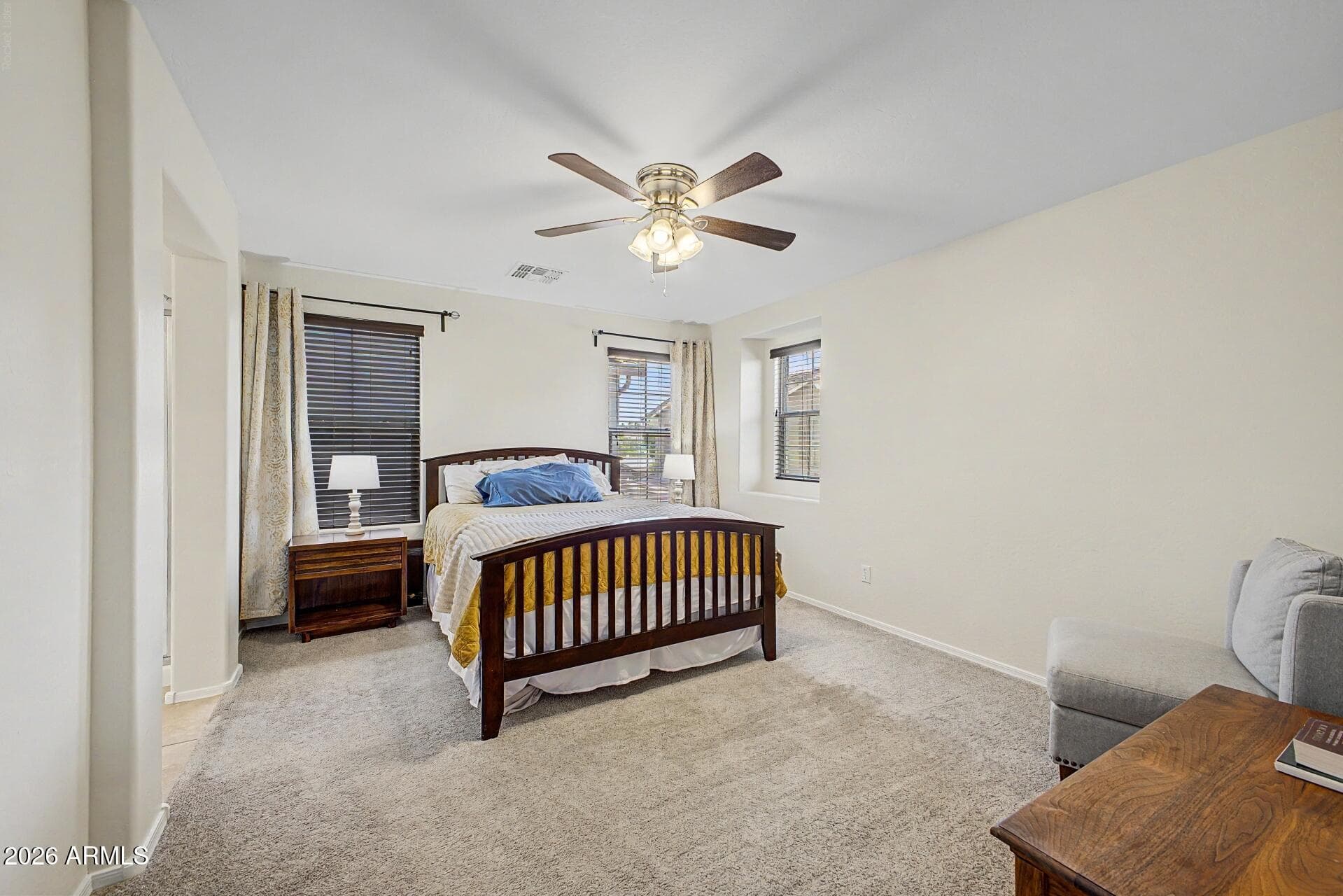 207 N SANDAL, Mesa, AZ 85205 — photo 13 of 34