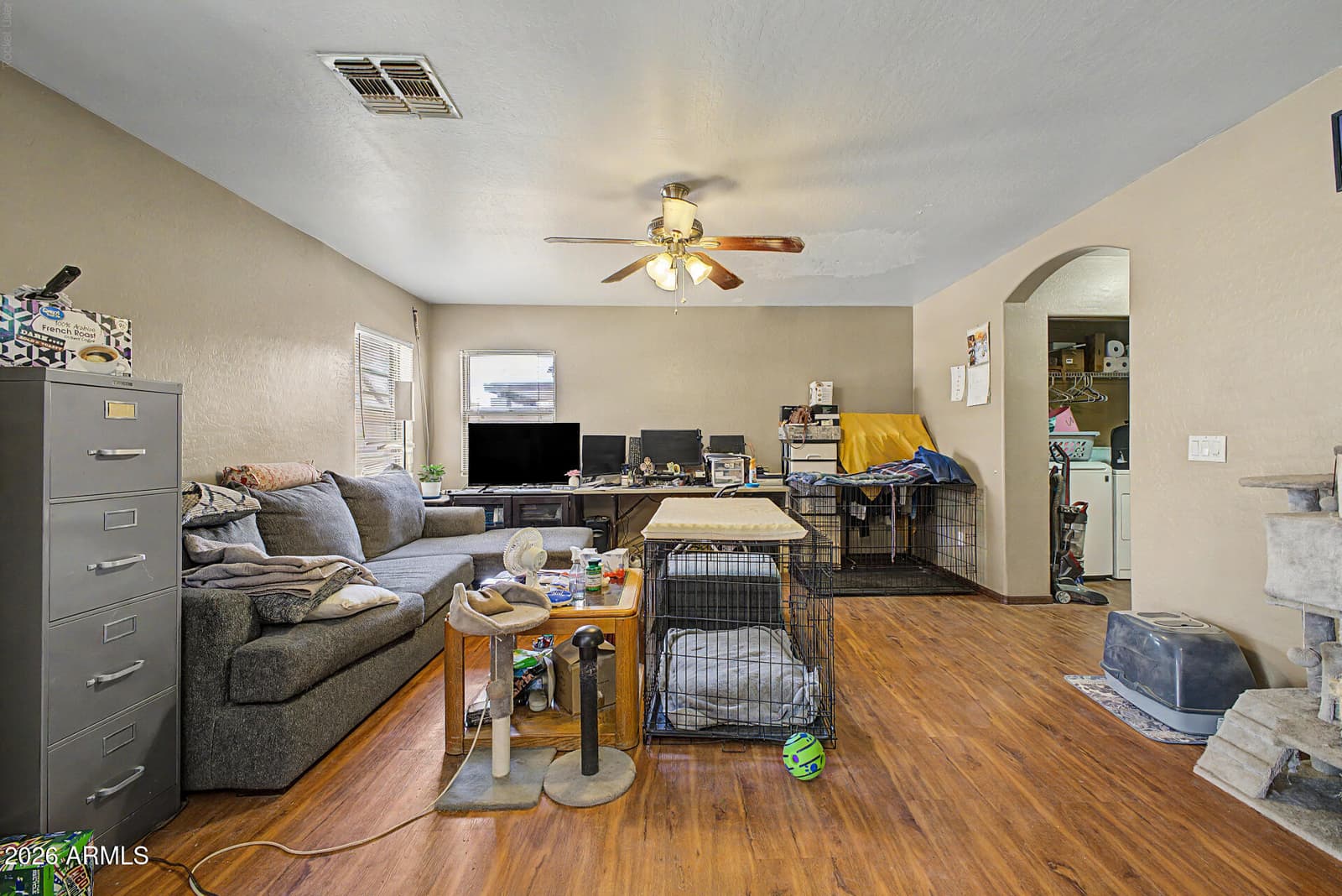 6237 W WOOD Street, Phoenix, AZ 85043 — photo 8 of 33