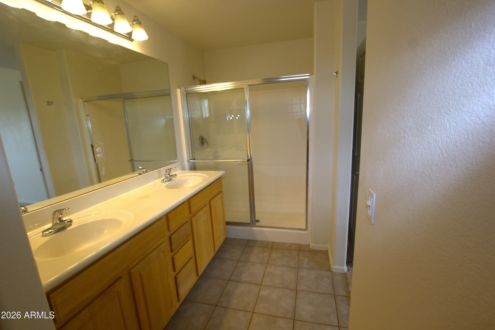 920 E DEVONSHIRE Avenue 4017, Phoenix, AZ 85014 — photo 11 of 29