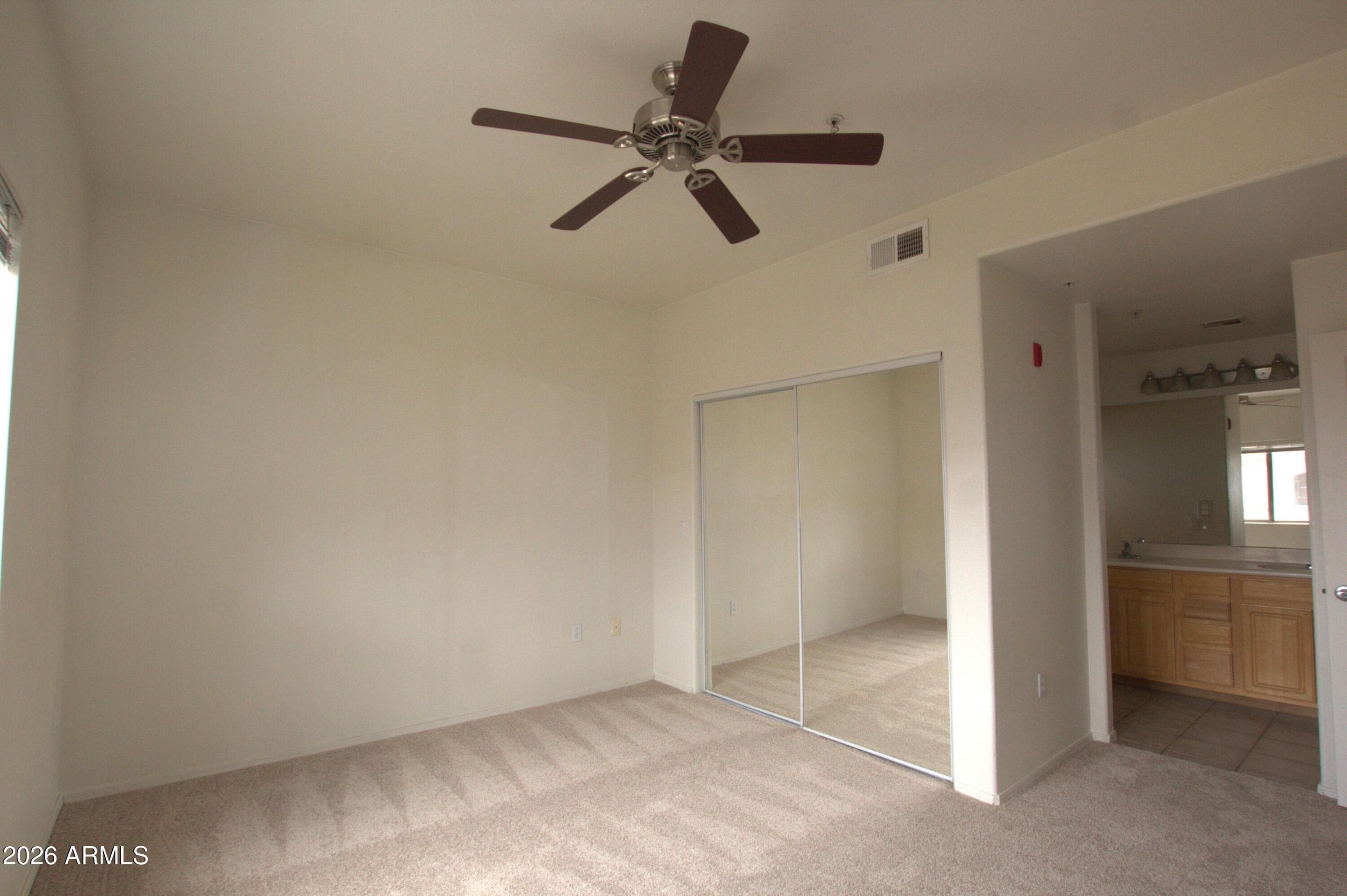 920 E DEVONSHIRE Avenue 4017, Phoenix, AZ 85014 — photo 8 of 29