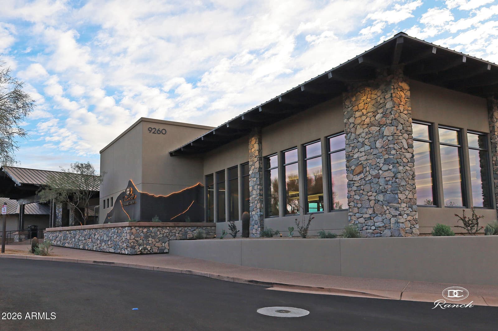 9096 E MOUNTAIN SPRING Road, Scottsdale, AZ 85255 — photo 43 of 51
