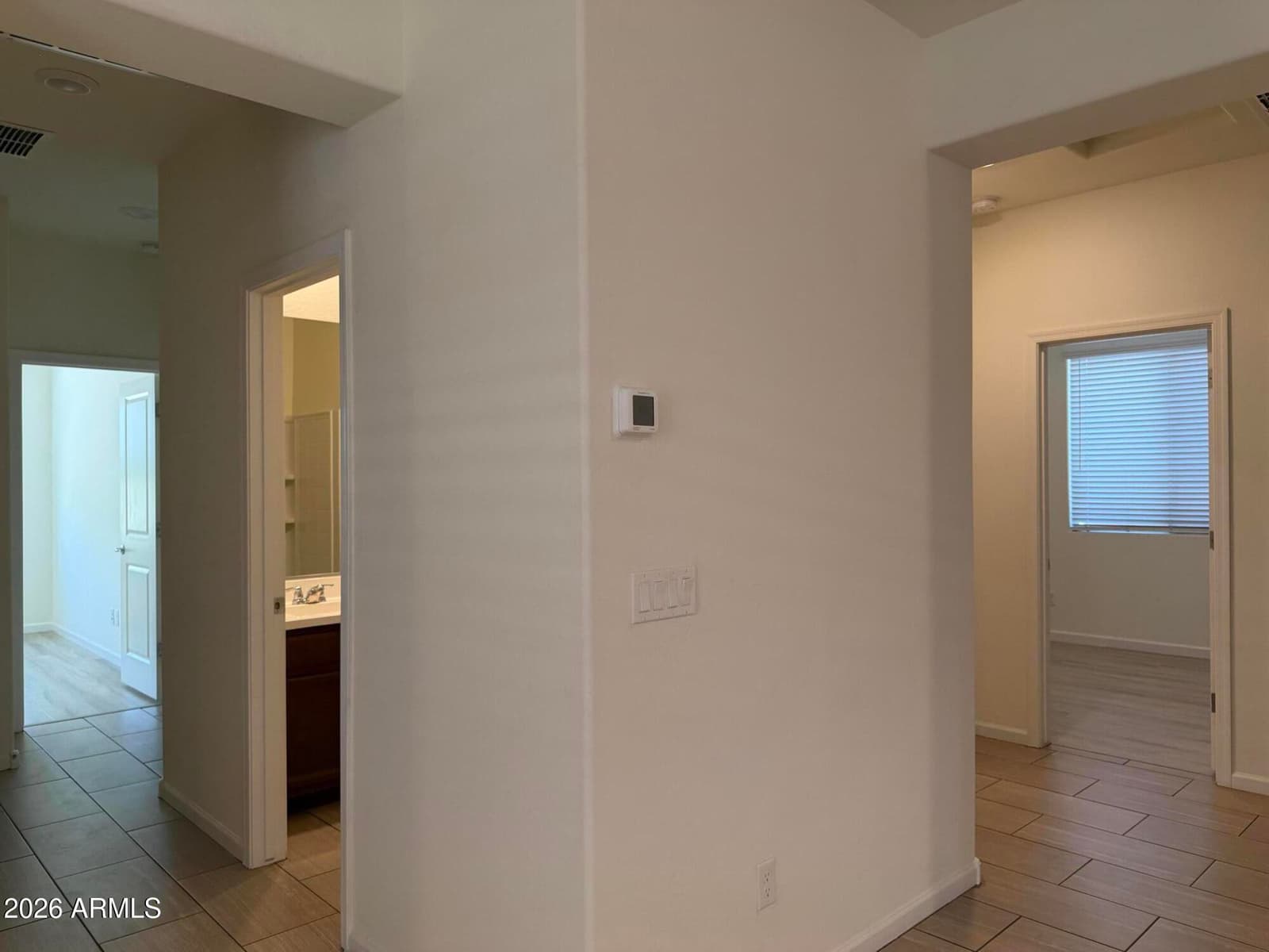 6628 S 4TH Street, Phoenix, AZ 85042 — photo 10 of 28