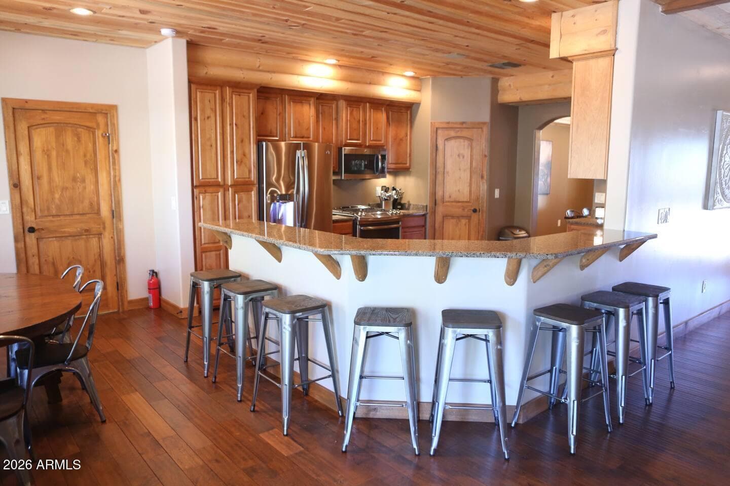400 N LANTANA Lane, Show Low, AZ 85901 — photo 7 of 38