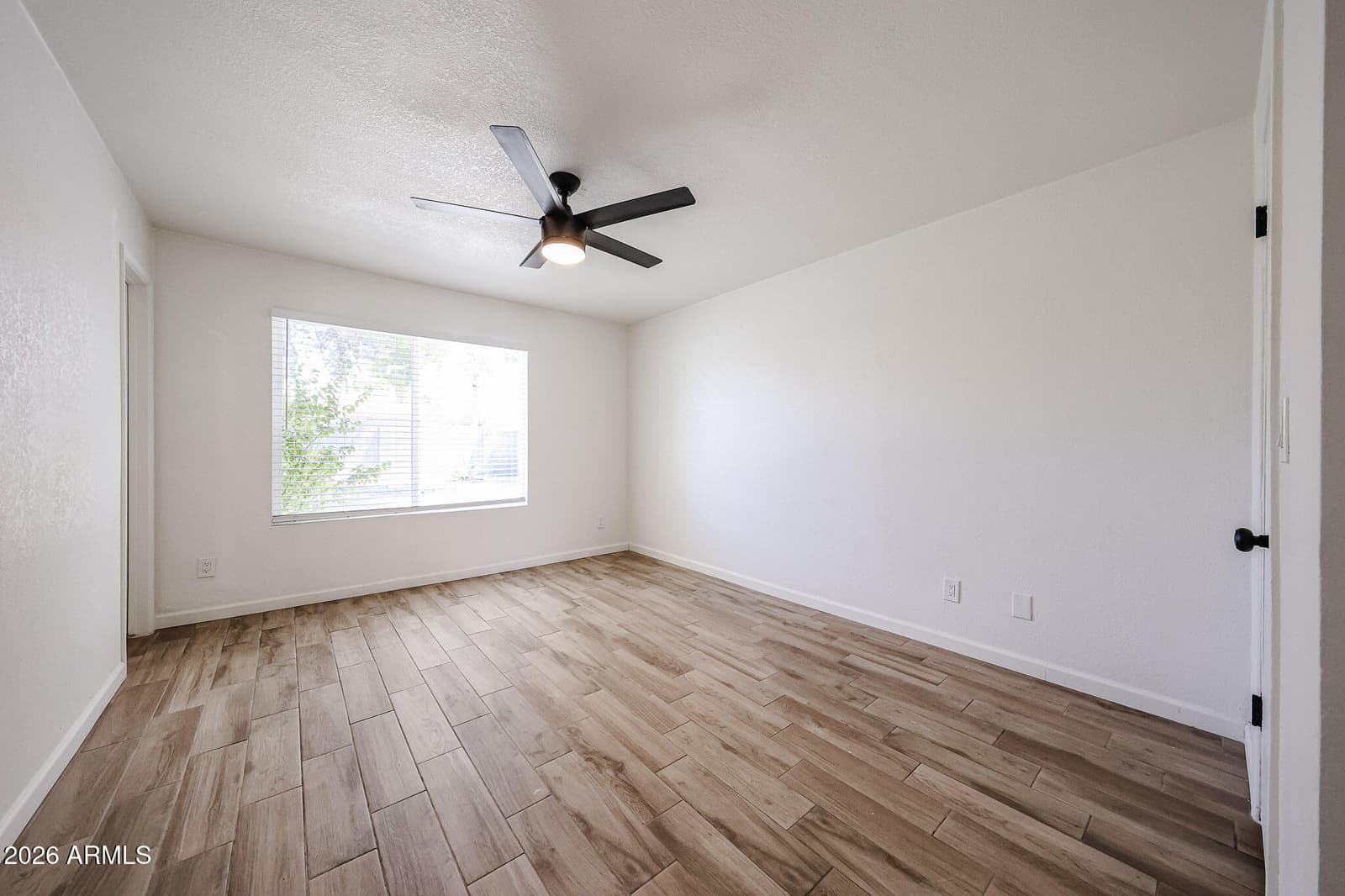 4034 E WINDROSE Drive, Phoenix, AZ 85032 — photo 16 of 33
