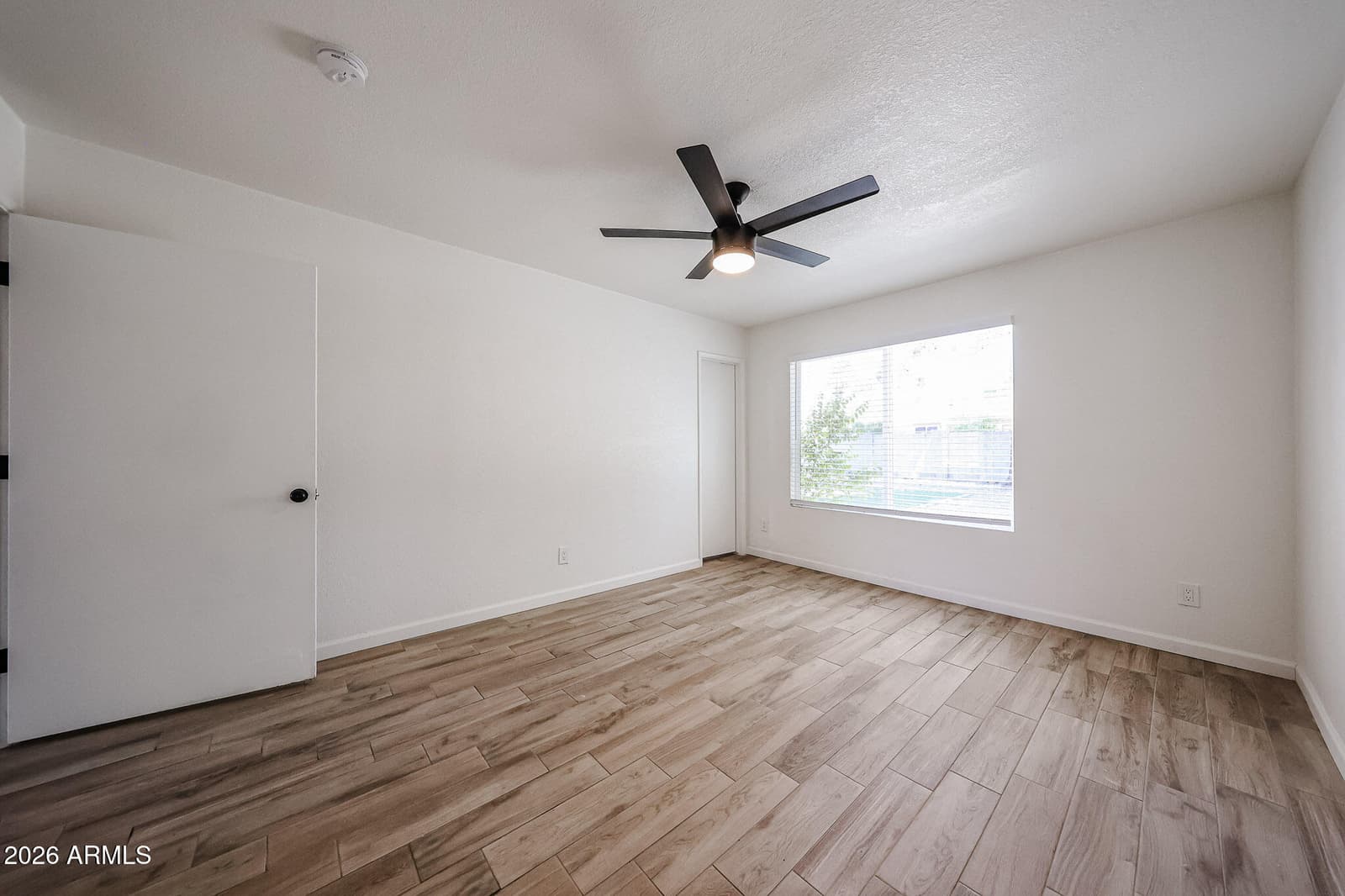 4034 E WINDROSE Drive, Phoenix, AZ 85032 — photo 15 of 33