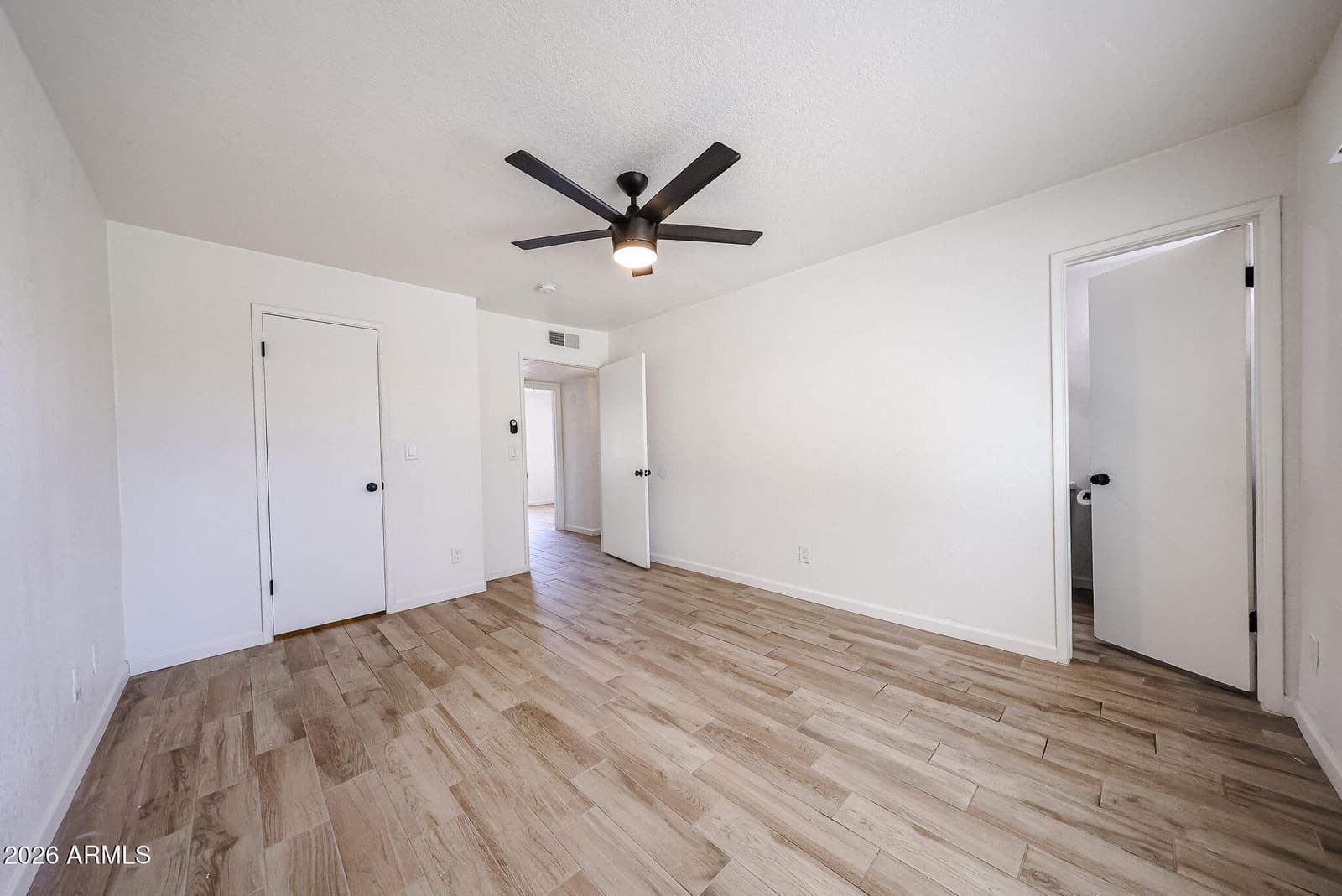 4034 E WINDROSE Drive, Phoenix, AZ 85032 — photo 17 of 33