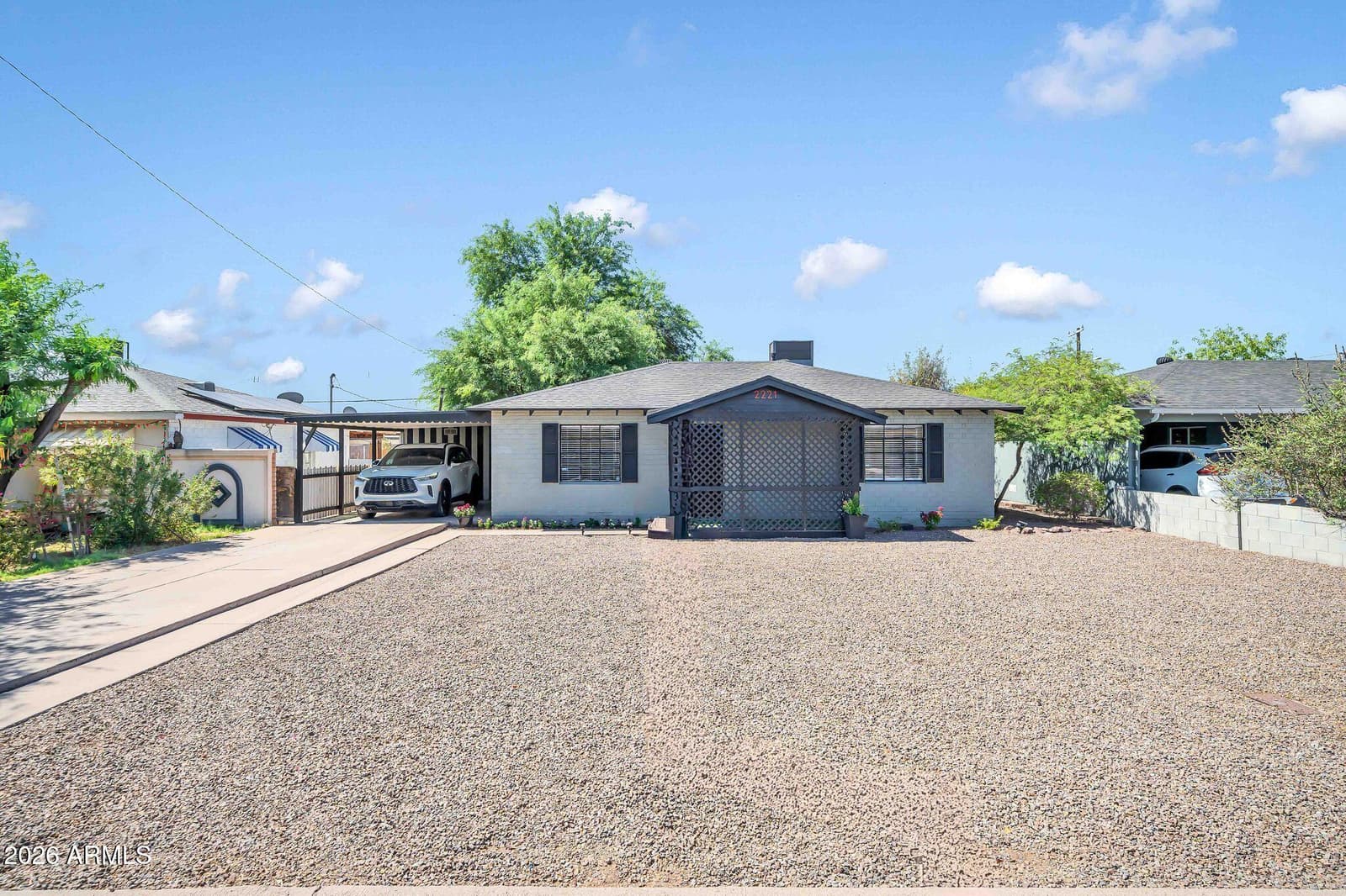 2221 W CLARENDON Avenue W, Phoenix, AZ 85015 — photo 2 of 19
