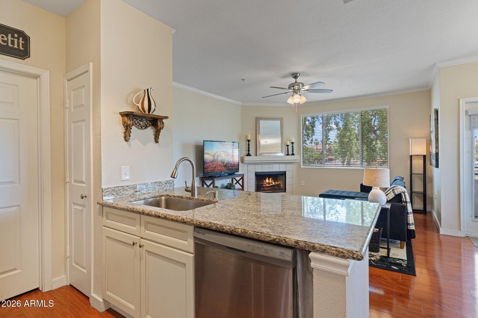 5345 E VAN BUREN Street 309, Phoenix, AZ 85008 — photo 10 of 29