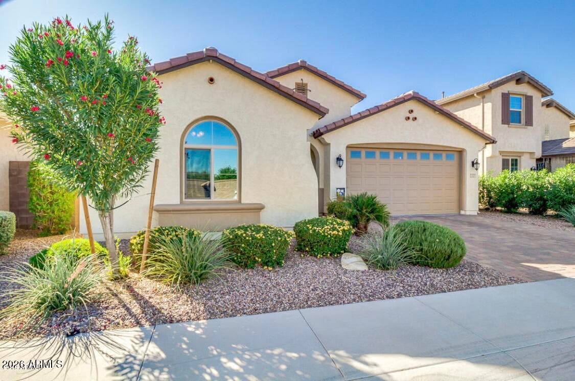 125 E COCONINO Drive, Chandler, AZ 85249 — photo 1 of 3