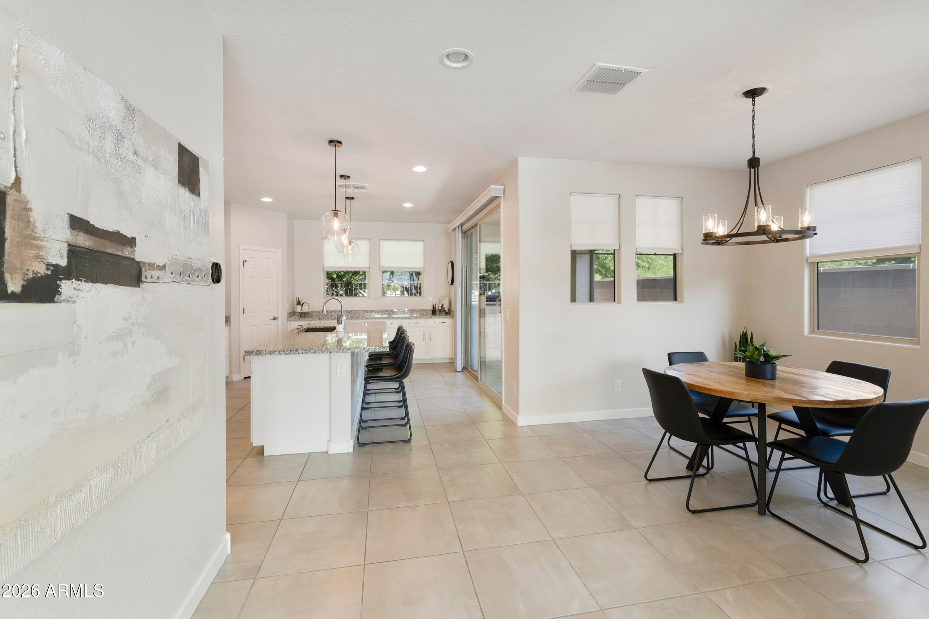 3030 S AMBER Drive, Chandler, AZ 85286 — photo 15 of 59