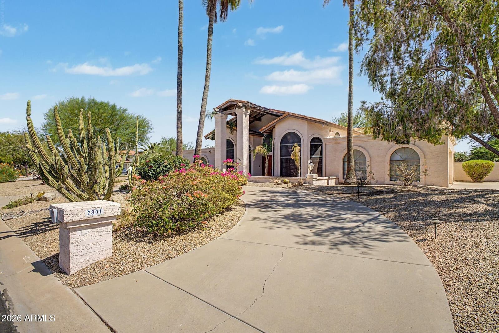 7801 E Charter Oak Road, Scottsdale, AZ 85260 — photo 7 of 69