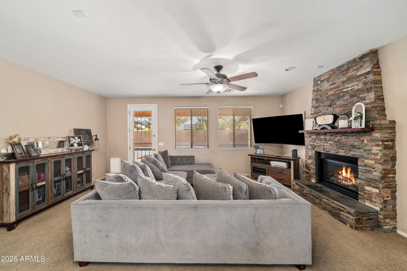 742 E KINGBIRD Drive, Gilbert, AZ 85297 — photo 12 of 45