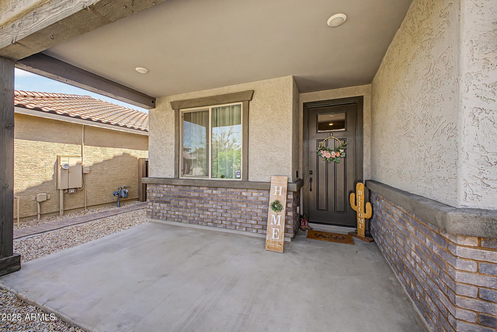 4392 W MOUNTAIN LAURAL Drive, San Tan Valley, AZ 85144 — photo 6 of 44