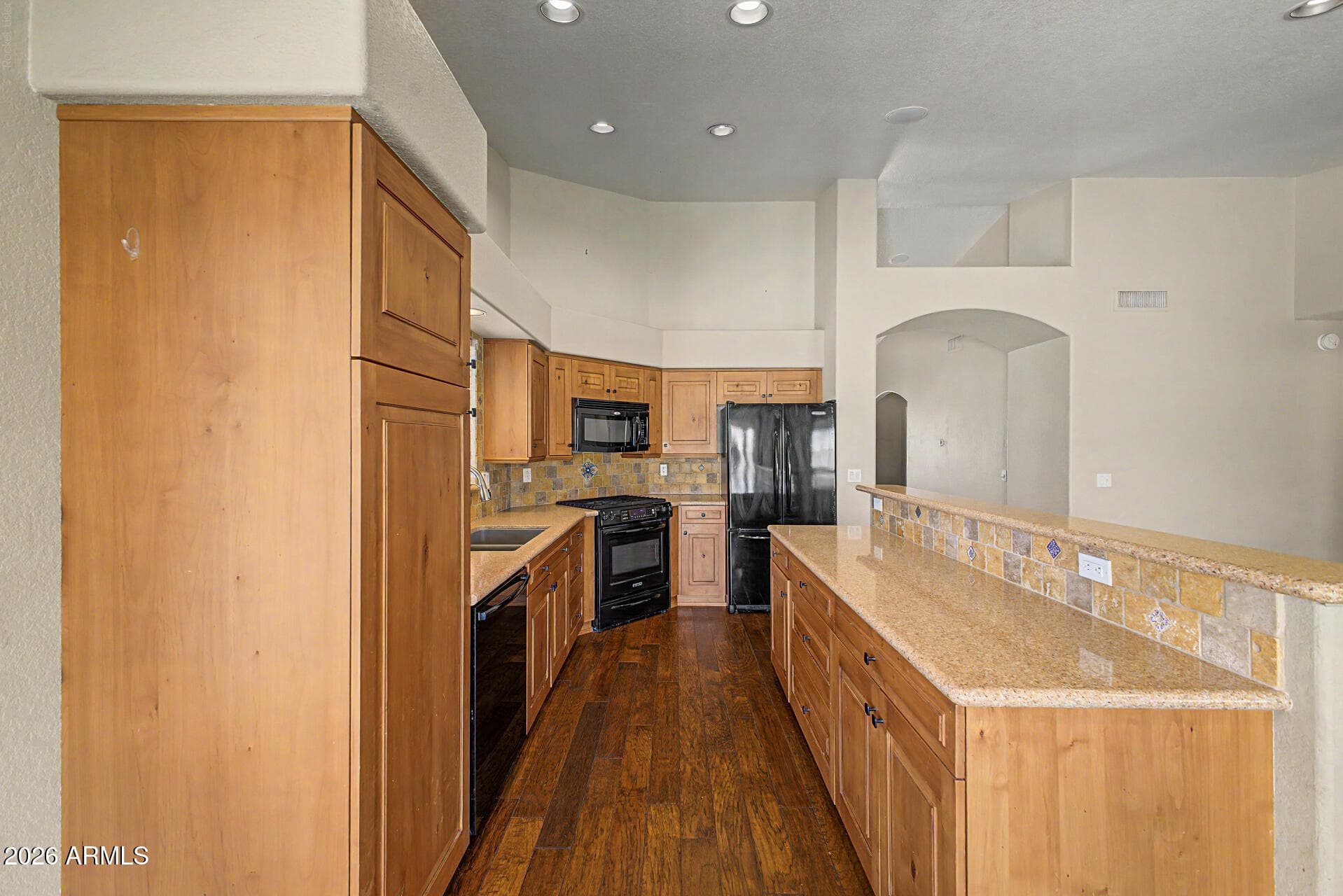 24646 N 42ND Lane, Glendale, AZ 85310 — photo 14 of 32