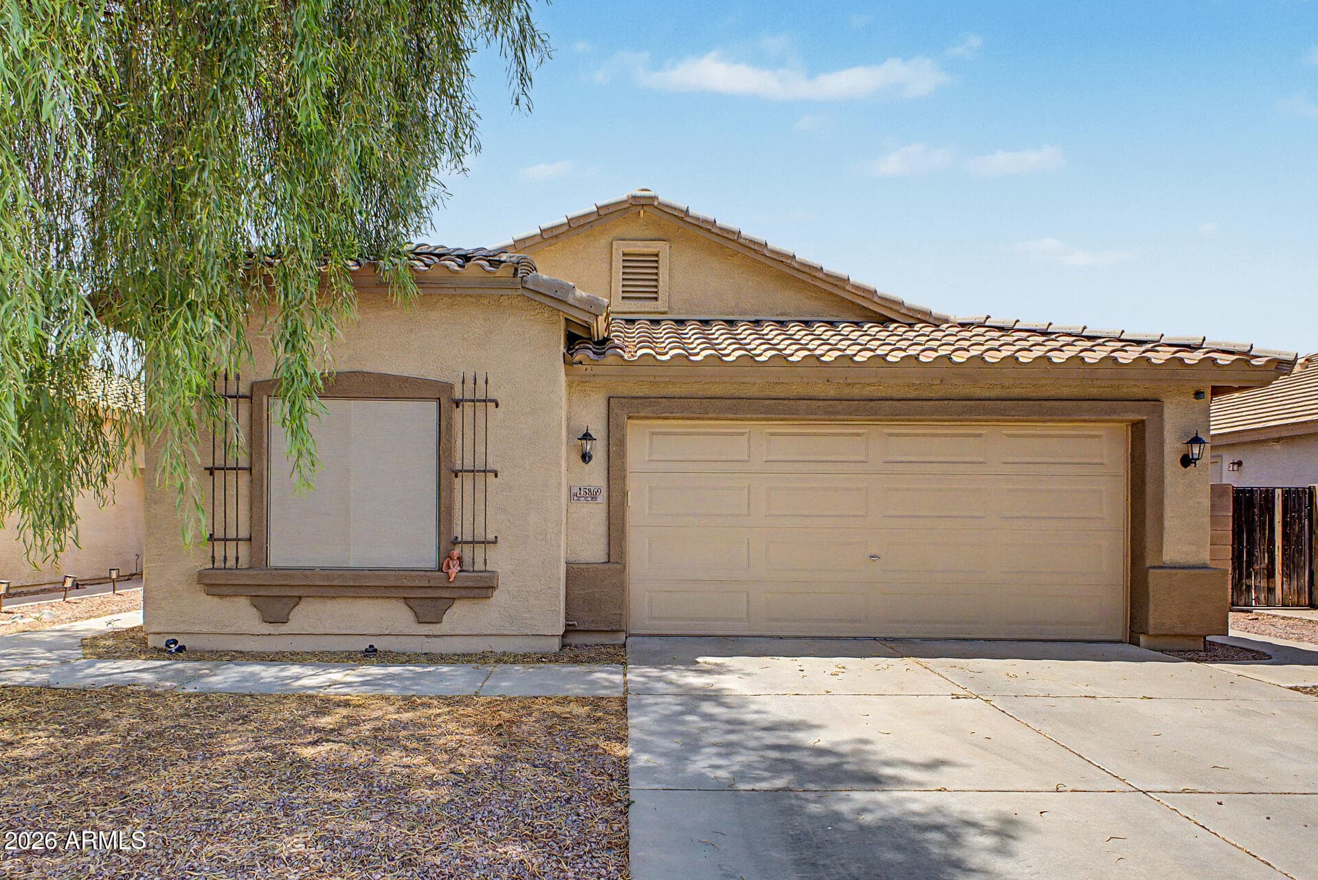 15869 W TARA Lane, Surprise, AZ 85374 — photo 2 of 36