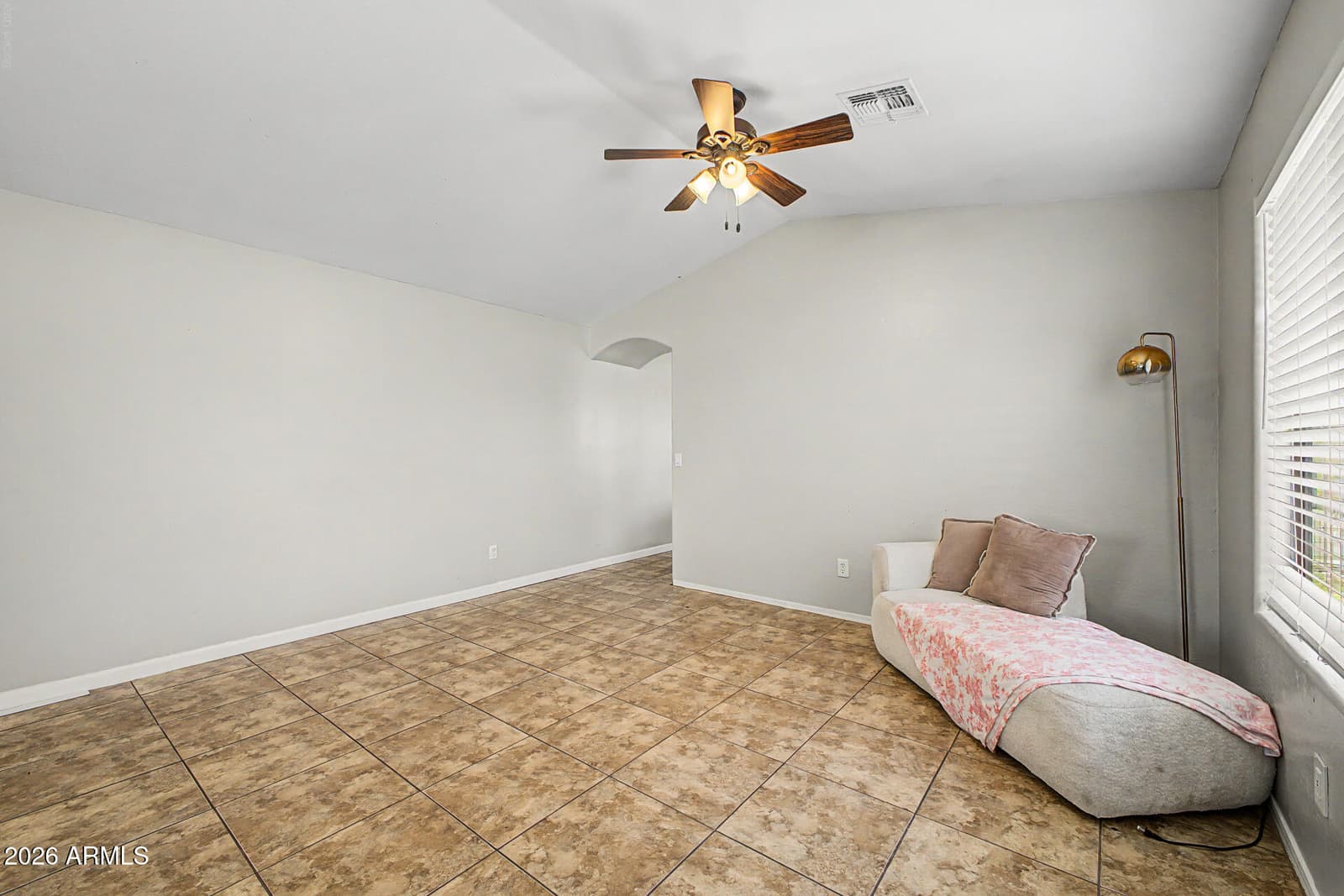 6804 S 43rd Lane, Laveen, AZ 85339 — photo 6 of 30