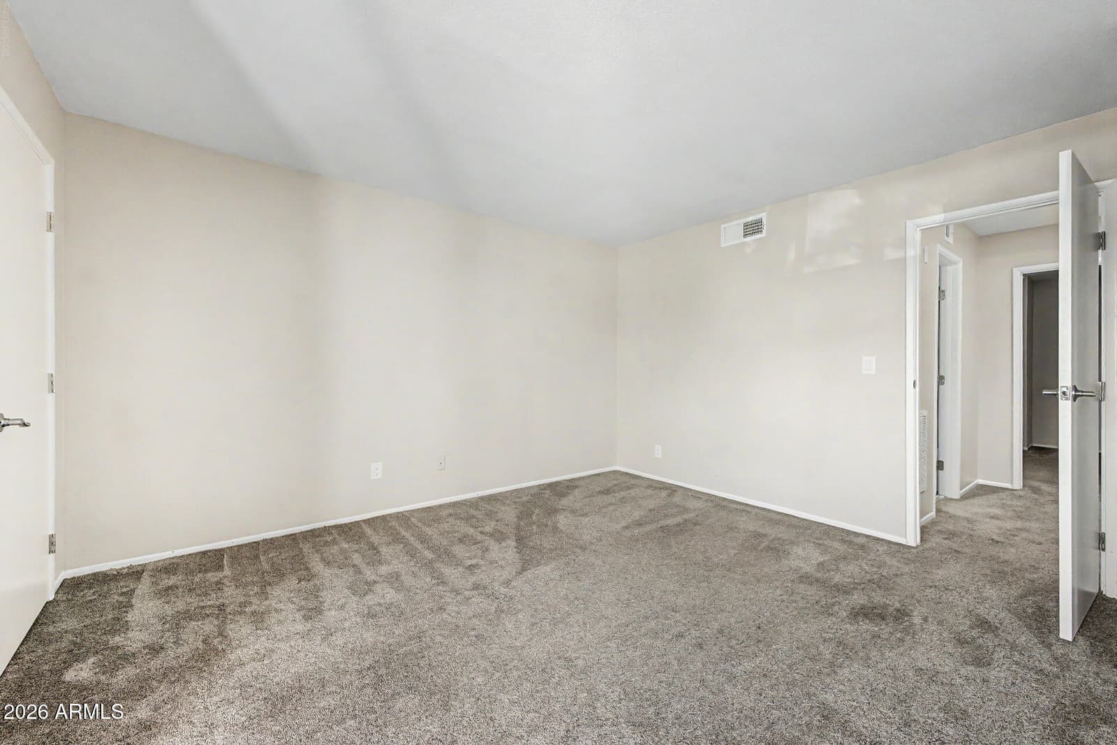 1601 W SUNNYSIDE Drive 166, Phoenix, AZ 85029 — photo 16 of 26