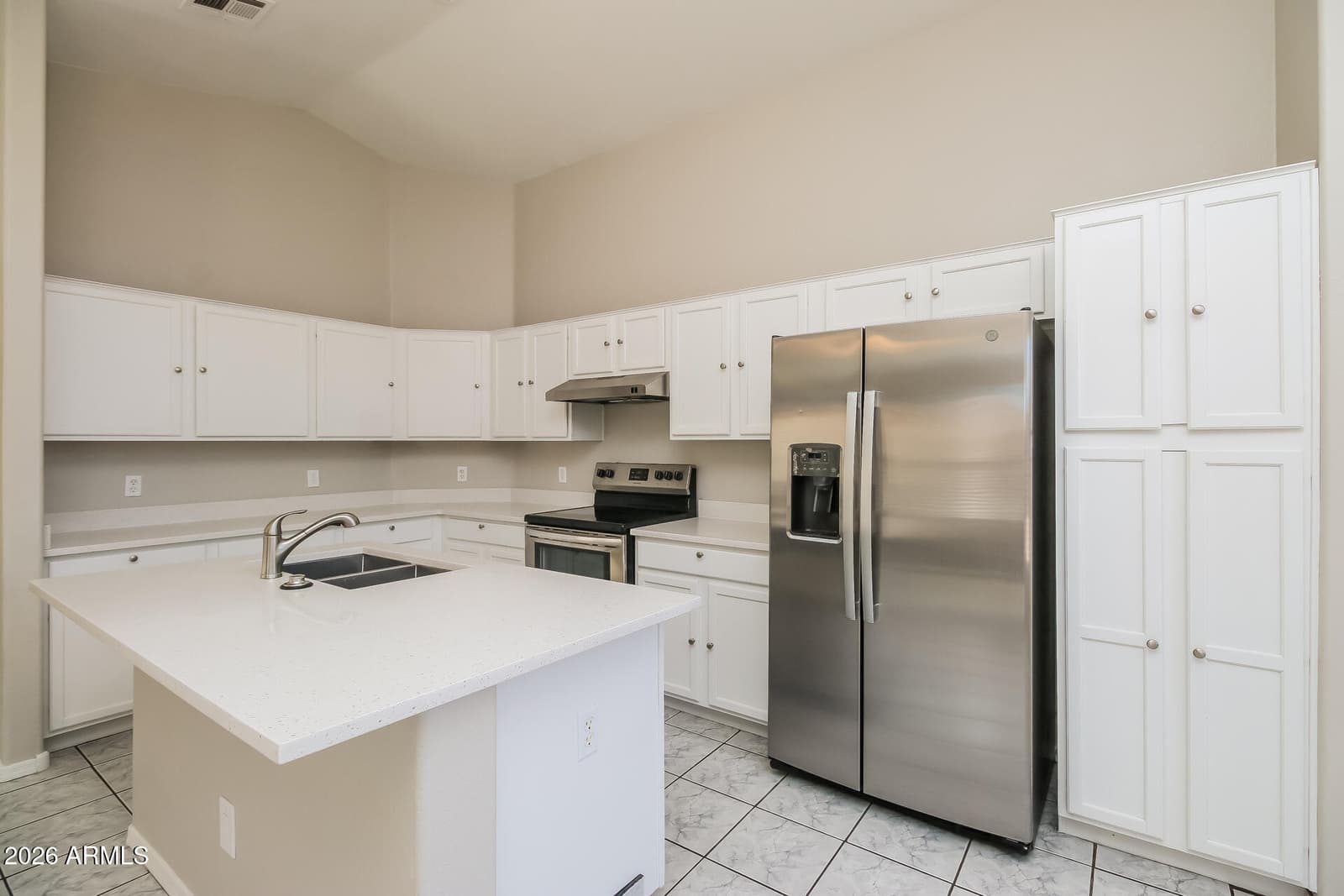 1024 E SANTA CRUZ Lane, Apache Junction, AZ 85119 — photo 7 of 21