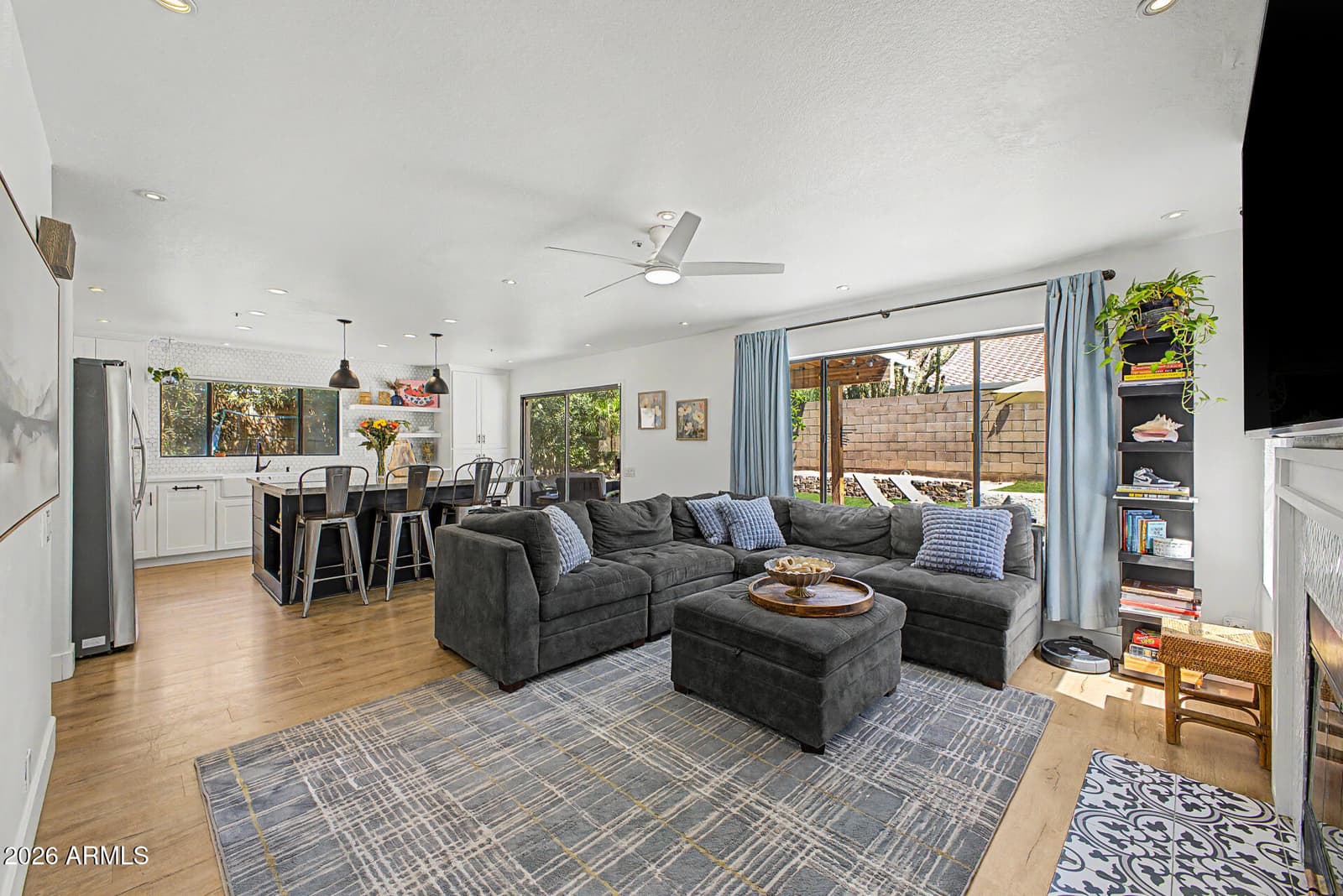 9014 E JANICE Way, Scottsdale, AZ 85260 — photo 14 of 39