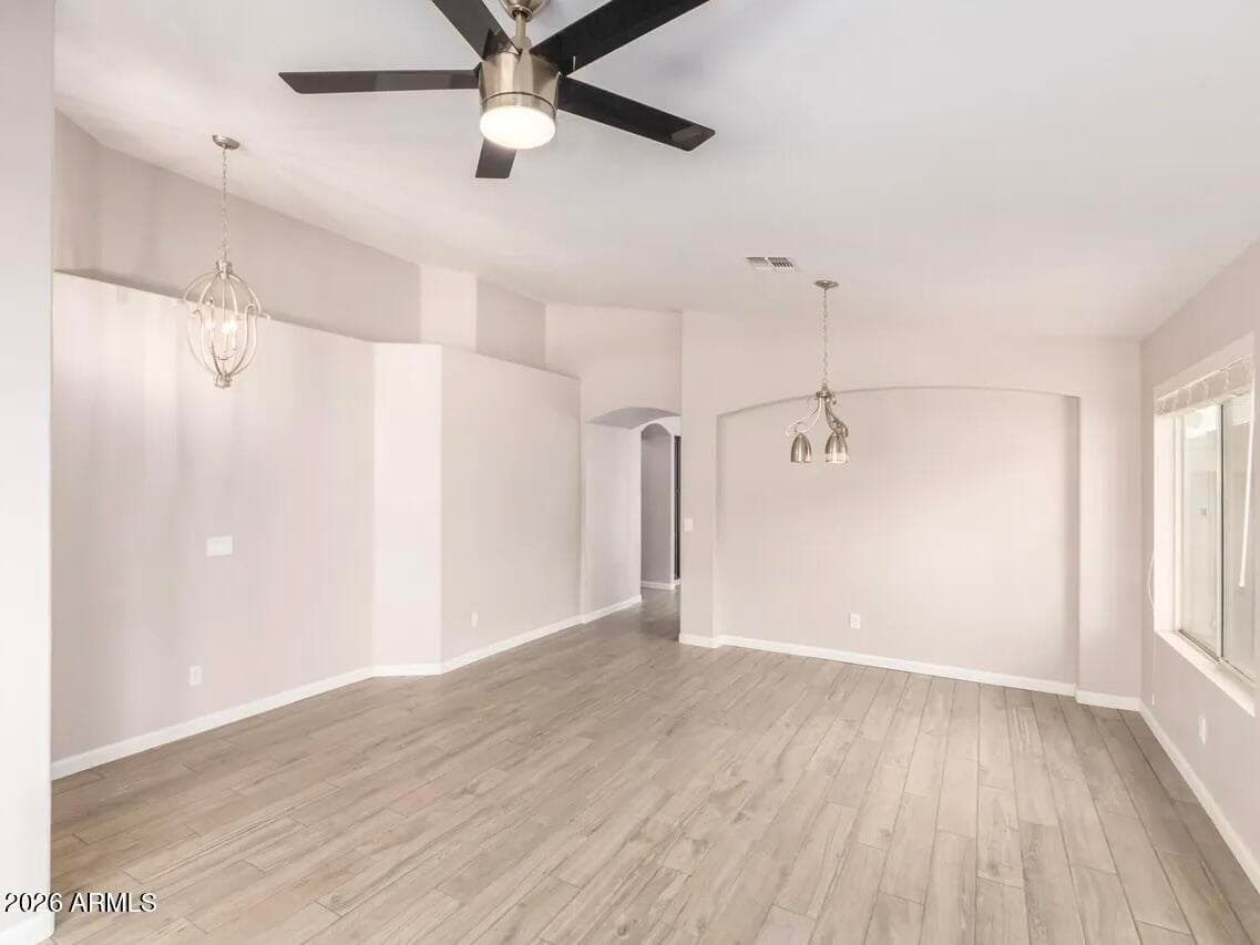 16608 N 22ND Street, Phoenix, AZ 85022 — photo 5 of 29