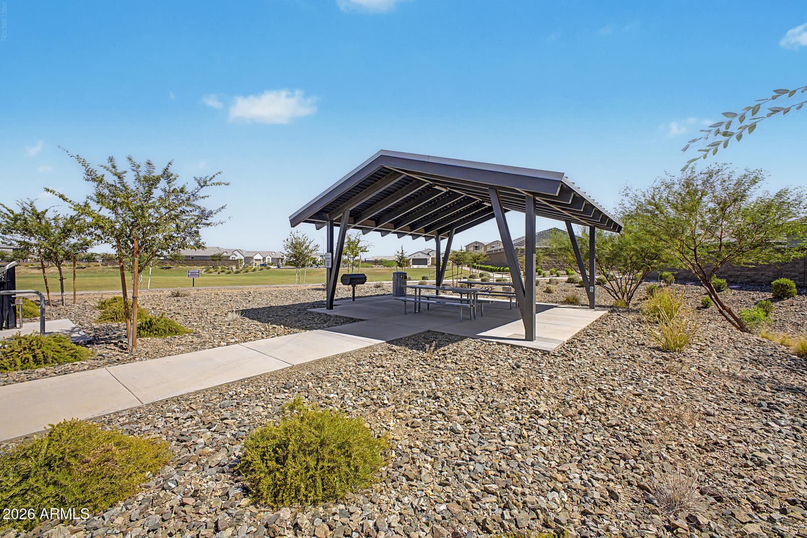 2824 W SEAVER Avenue, Apache Junction, AZ 85120 — photo 37 of 68