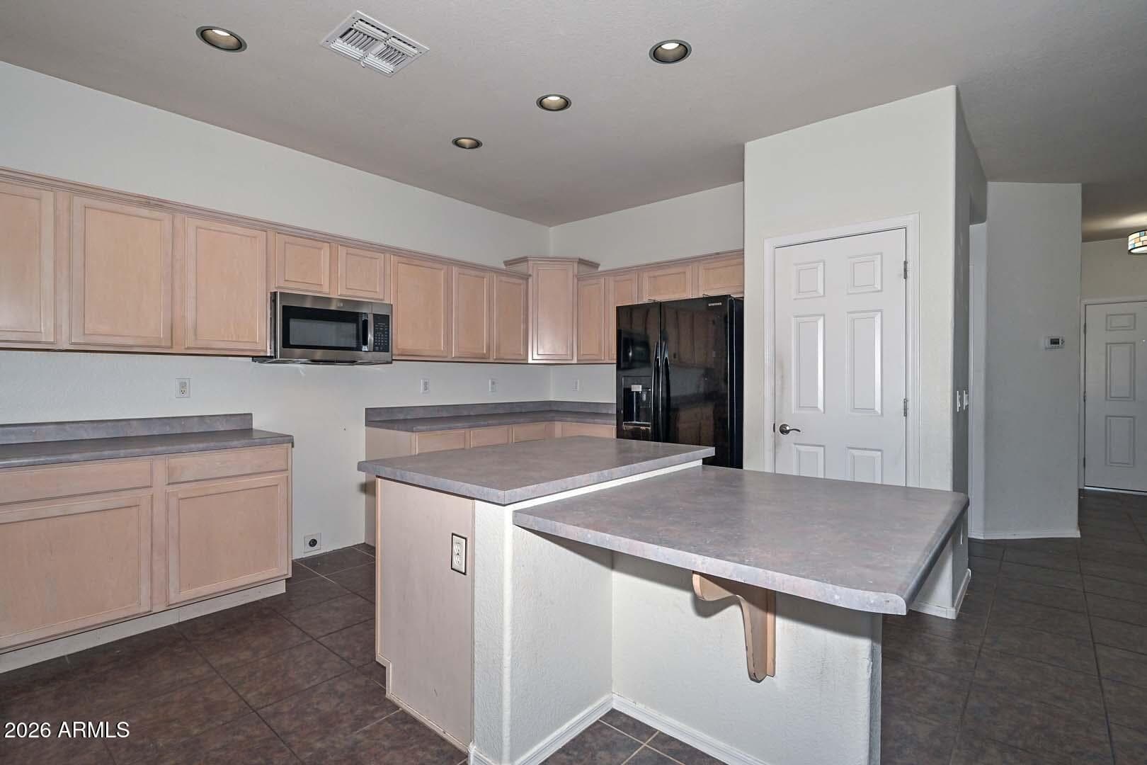 6615 W EL CORTEZ Place, Phoenix, AZ 85083 — photo 14 of 41