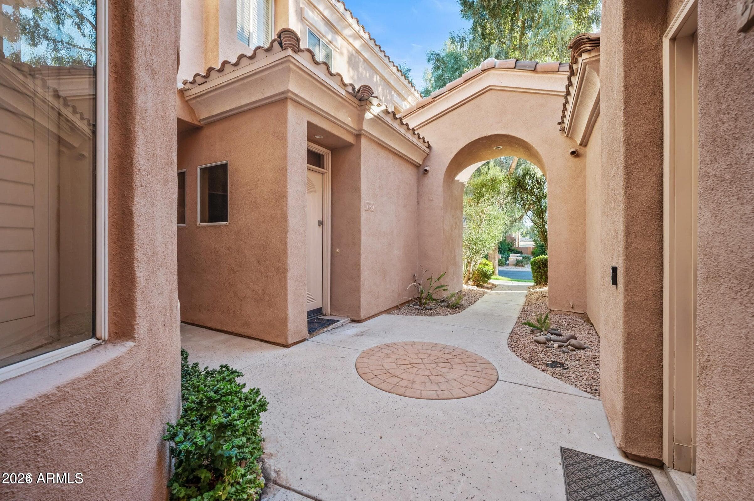 3800 S CANTABRIA Circle 1087, Chandler, AZ 85248 — photo 3 of 35