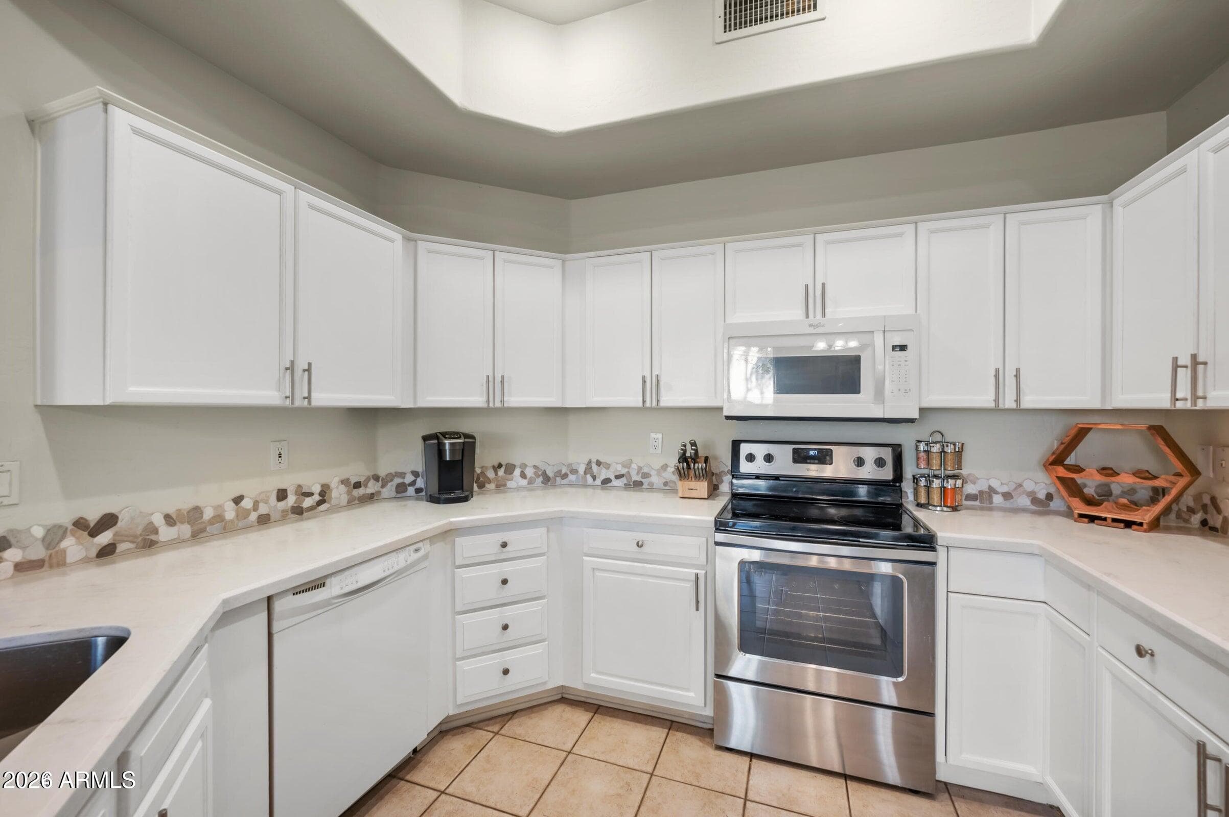 3800 S CANTABRIA Circle 1087, Chandler, AZ 85248 — photo 11 of 35