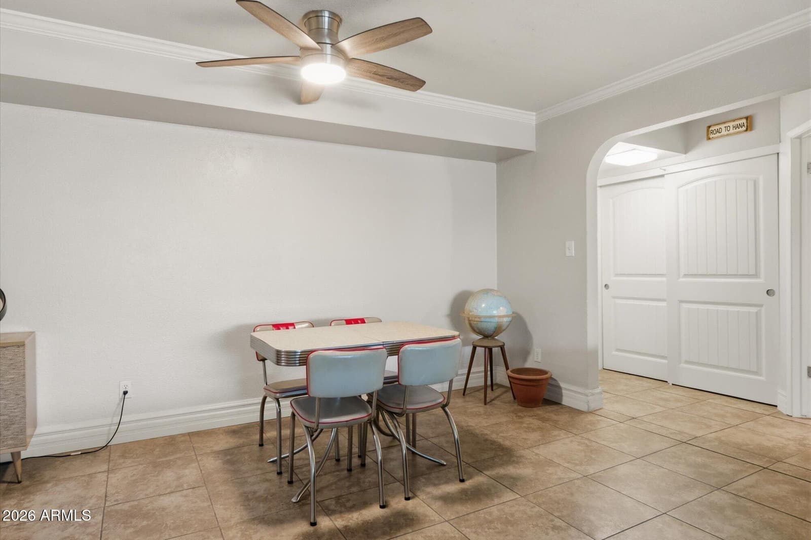 3825 E CAMELBACK Road 214, Phoenix, AZ 85018 — photo 9 of 20