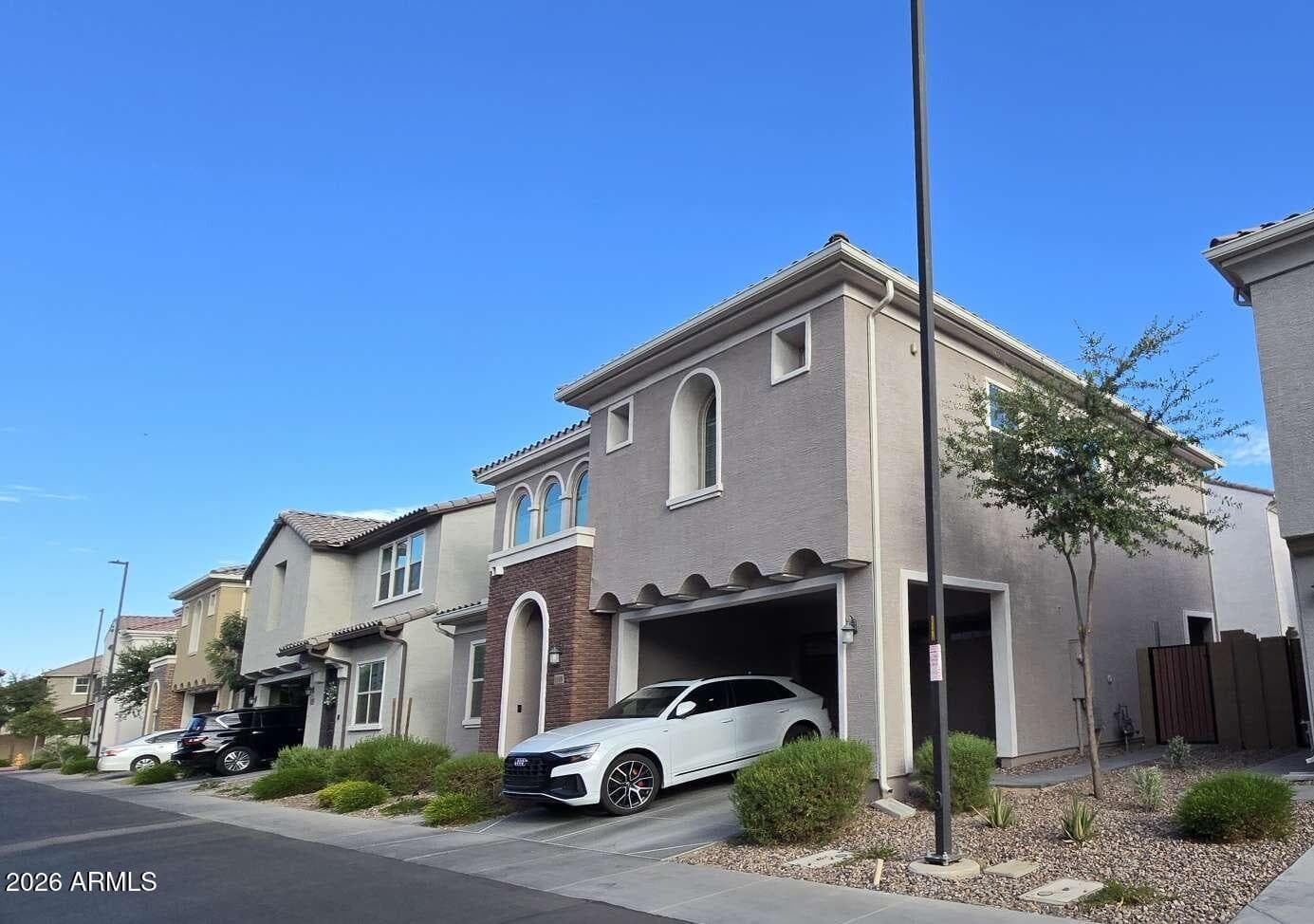 1149 E SABINO Drive, Chandler, AZ 85286 — photo 2 of 3