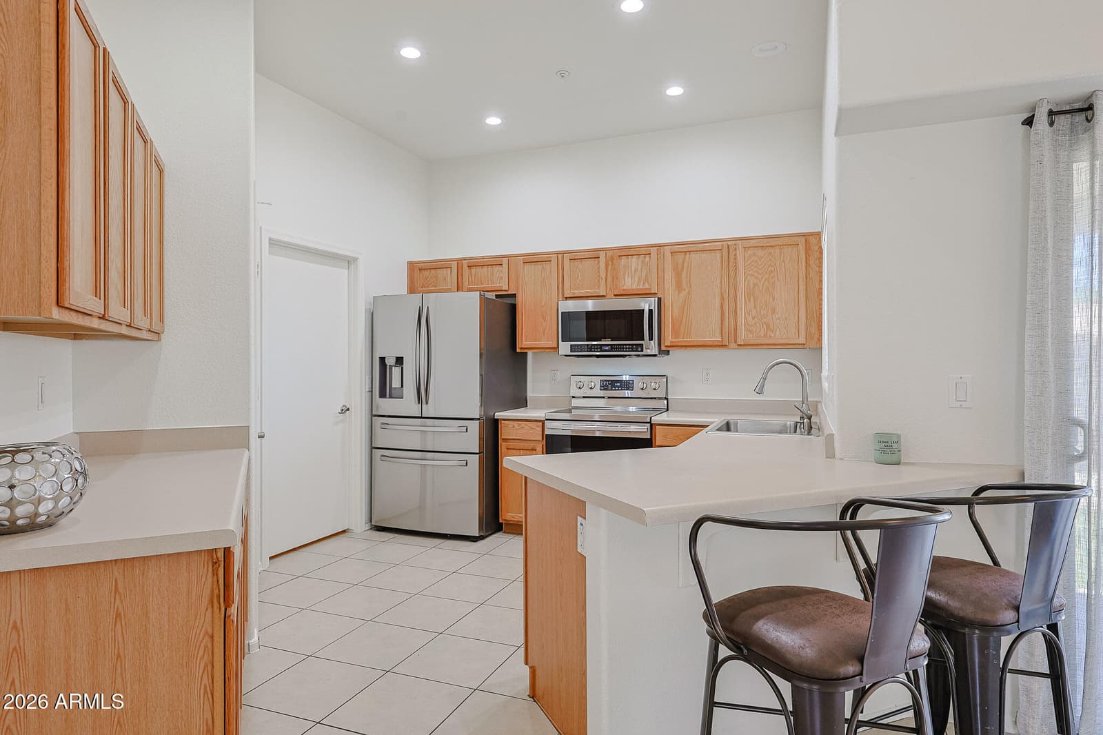 7993 W ZOE ELLA Way, Peoria, AZ 85382 — photo 6 of 23