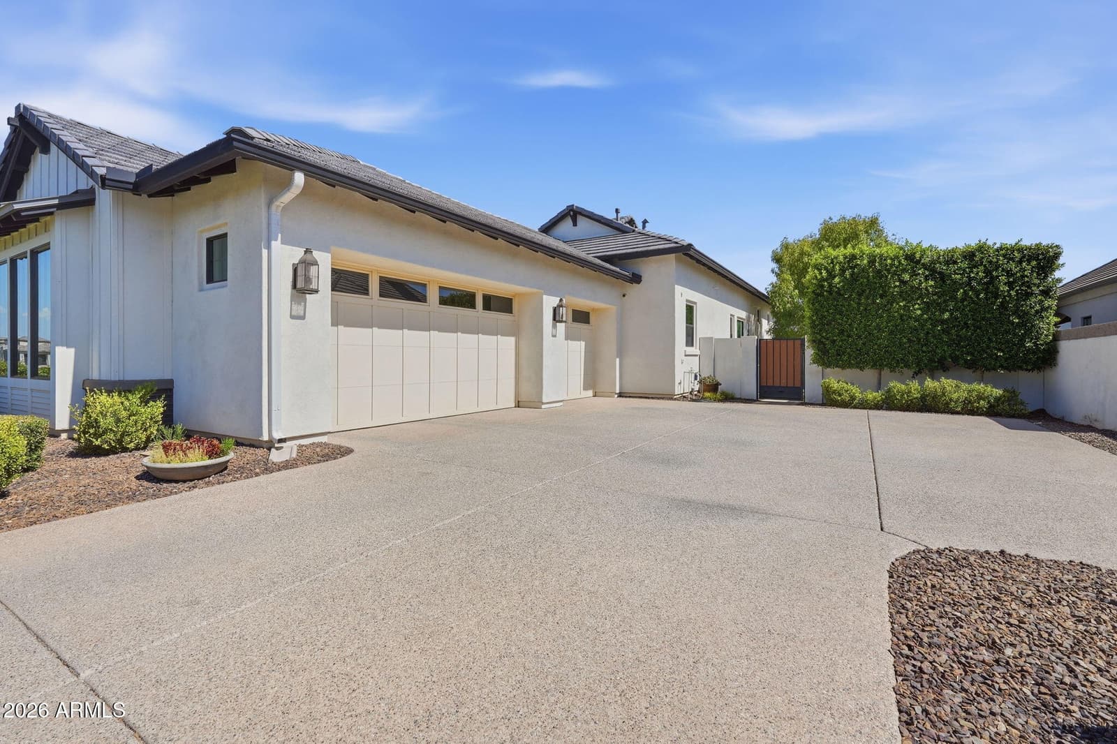 2653 E ORIOLE Drive, Gilbert, AZ 85297 — photo 11 of 122