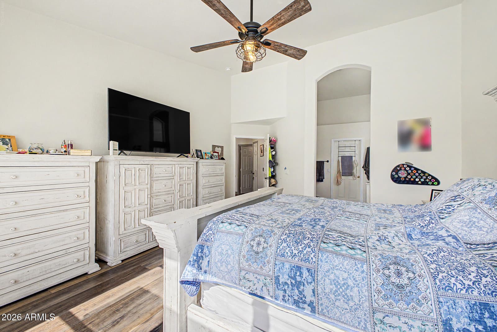 546 S BURK Street, Gilbert, AZ 85296 — photo 16 of 32