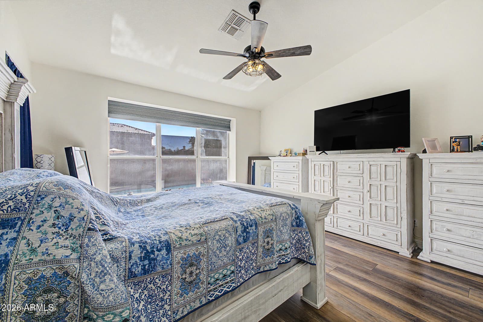 546 S BURK Street, Gilbert, AZ 85296 — photo 18 of 32