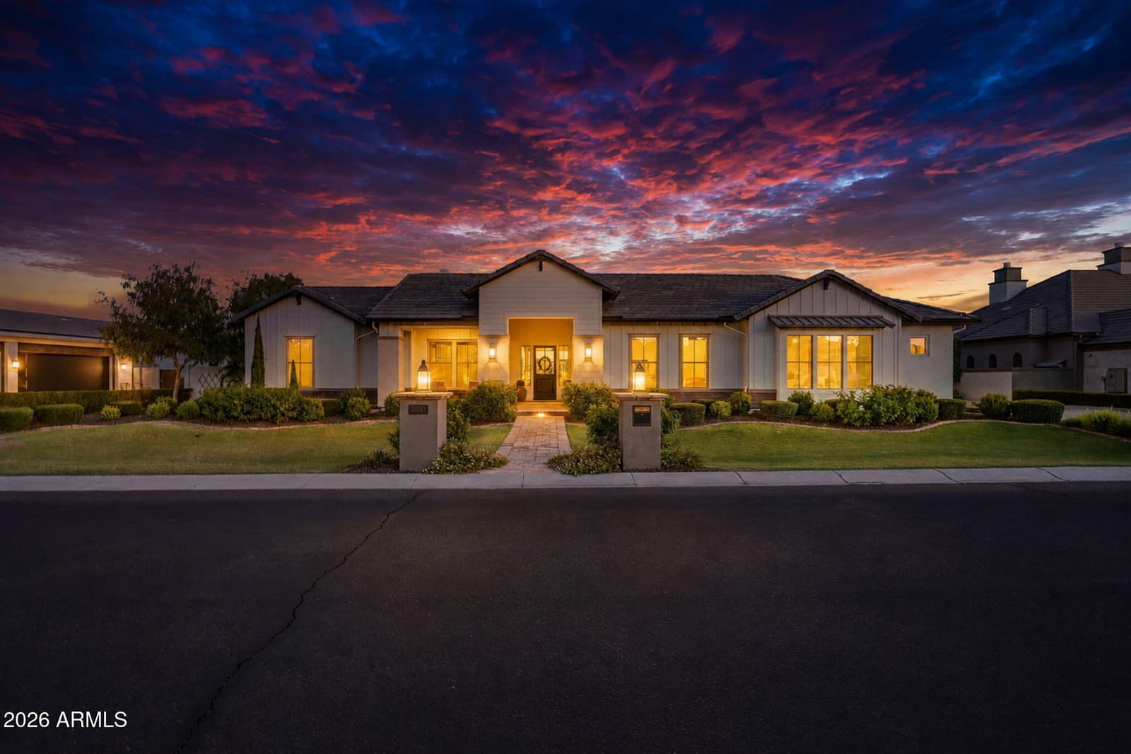 2653 E ORIOLE Drive, Gilbert, AZ 85297 — photo 10 of 122
