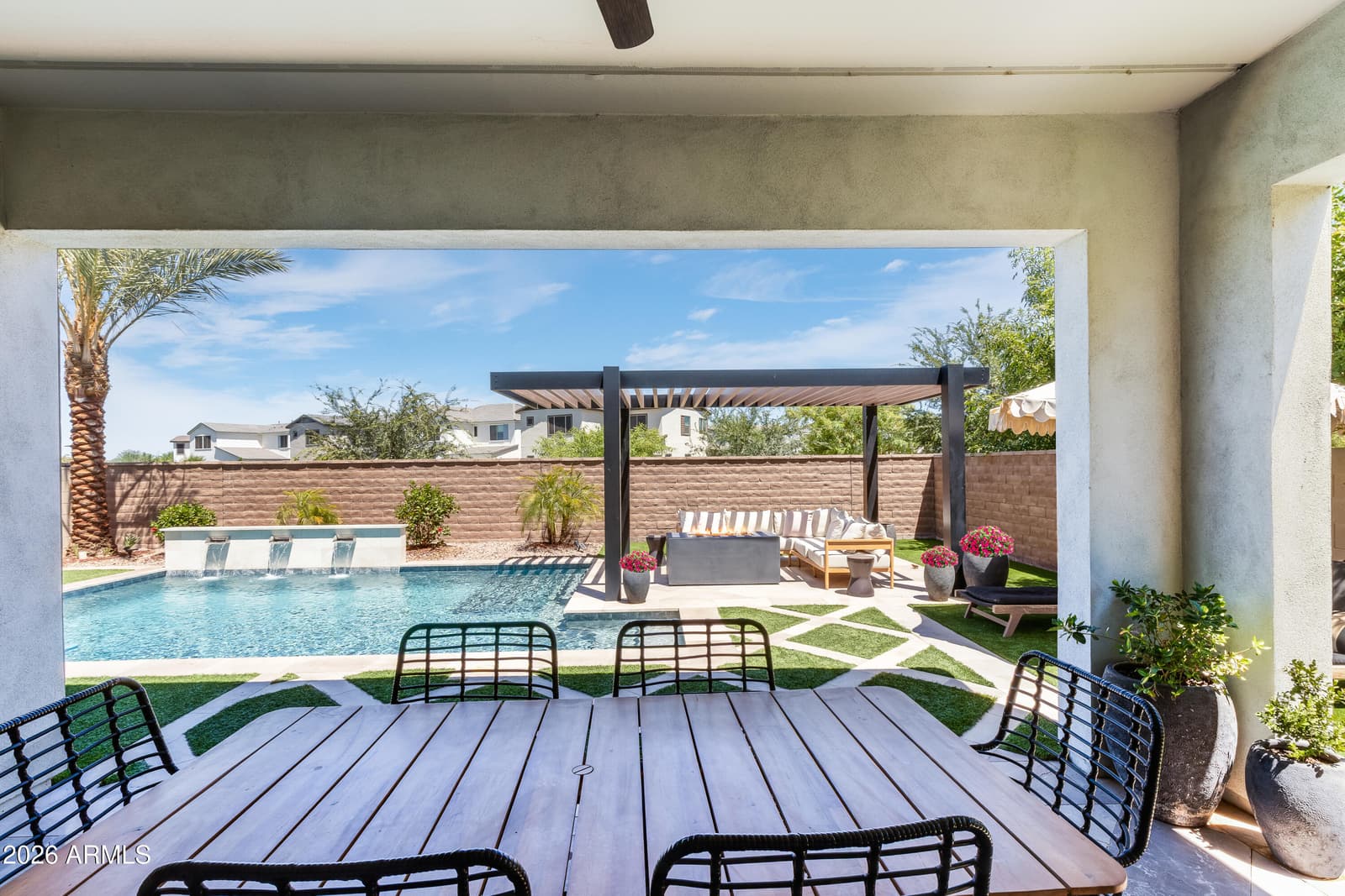 1454 E RAKESTRAW Lane, Gilbert, AZ 85298 — photo 2 of 25