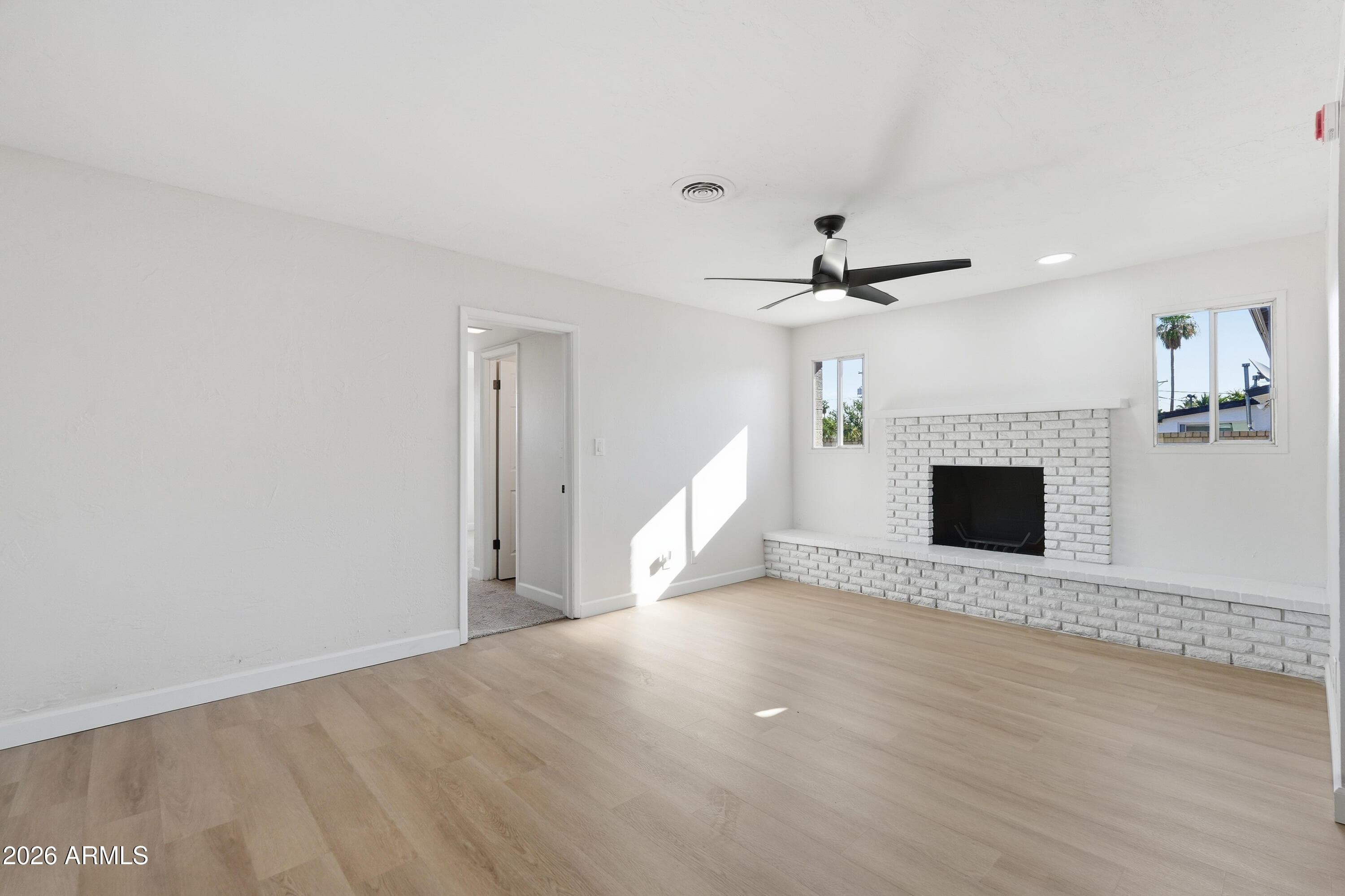 1932 E PALMCROFT Drive, Tempe, AZ 85282 — photo 4 of 20