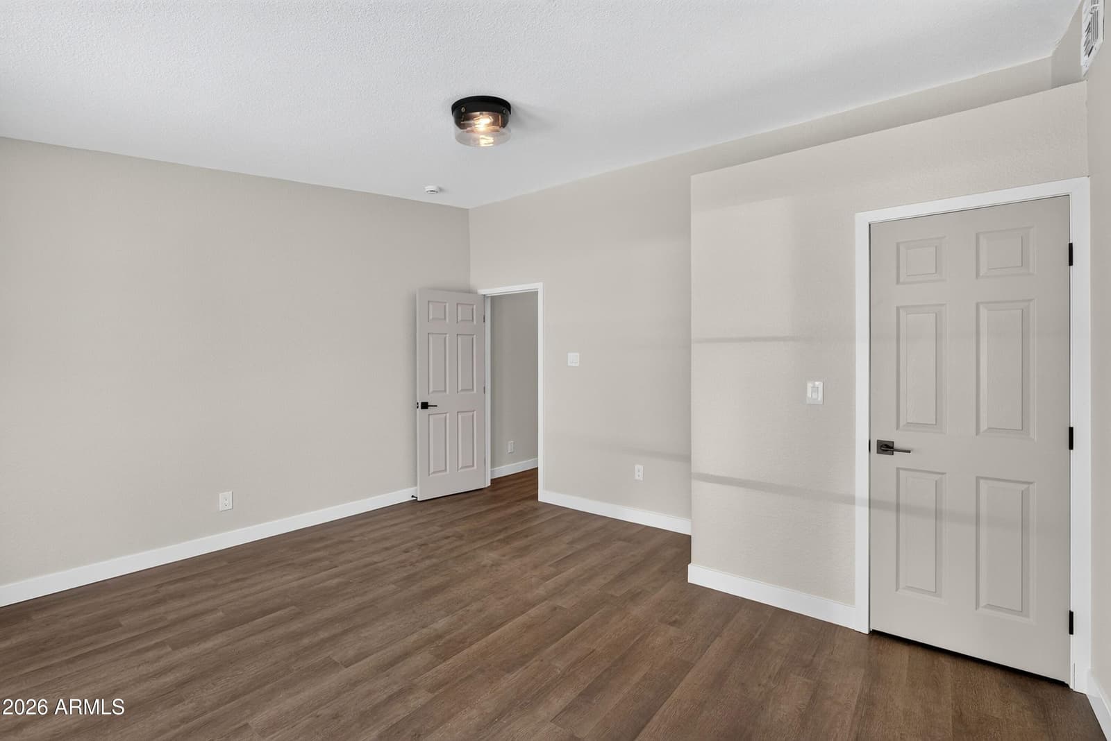 12629 N ROSEWOOD Avenue, Phoenix, AZ 85029 — photo 14 of 31