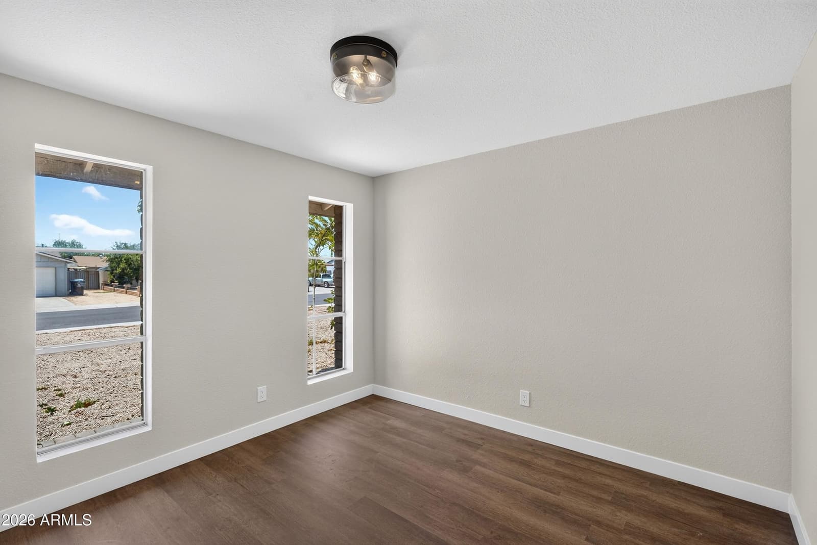 12629 N ROSEWOOD Avenue, Phoenix, AZ 85029 — photo 17 of 31