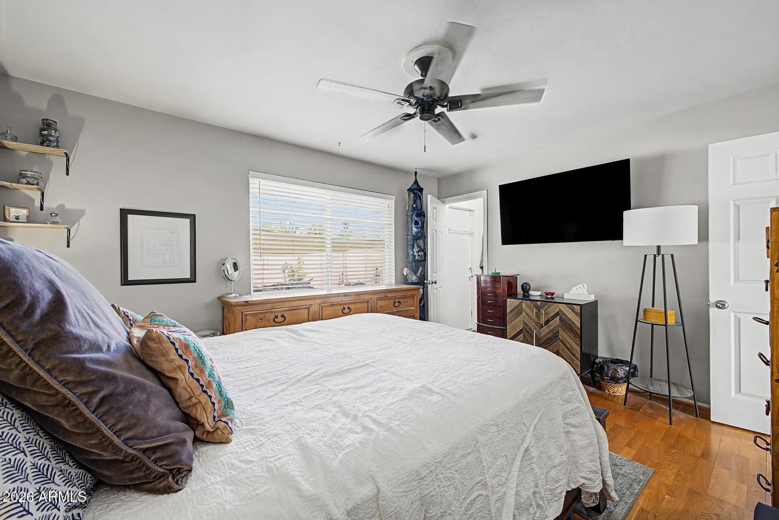 8913 N 17TH Lane, Phoenix, AZ 85021 — photo 16 of 28