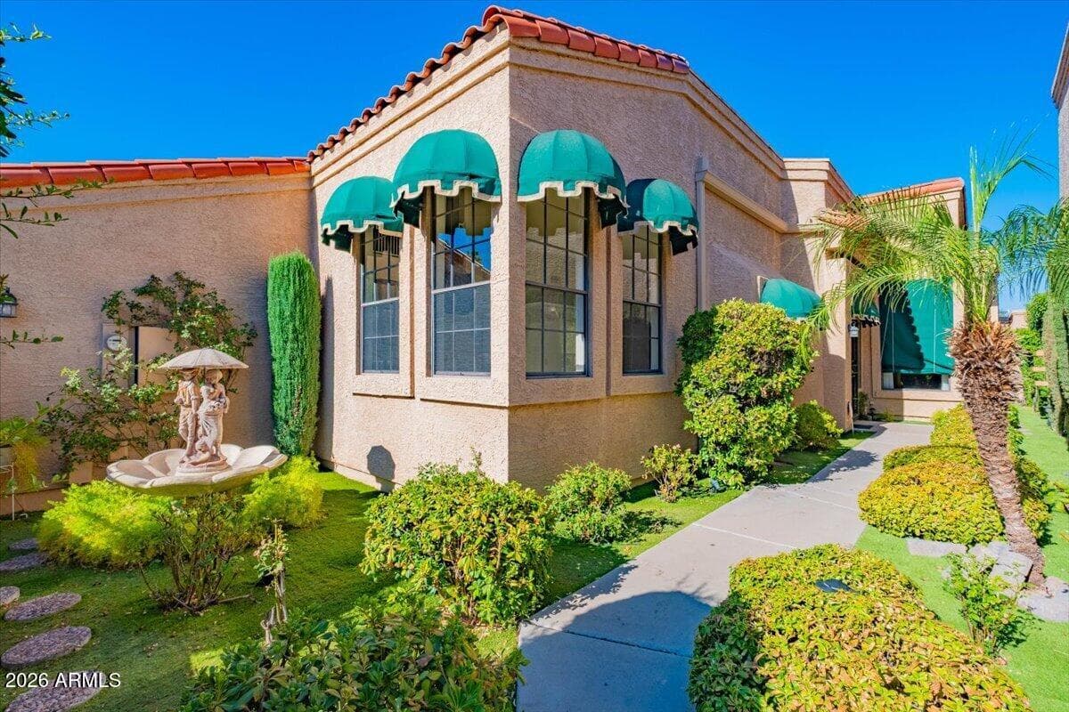 9745 N 80TH Place, Scottsdale, AZ 85258 — photo 5 of 24