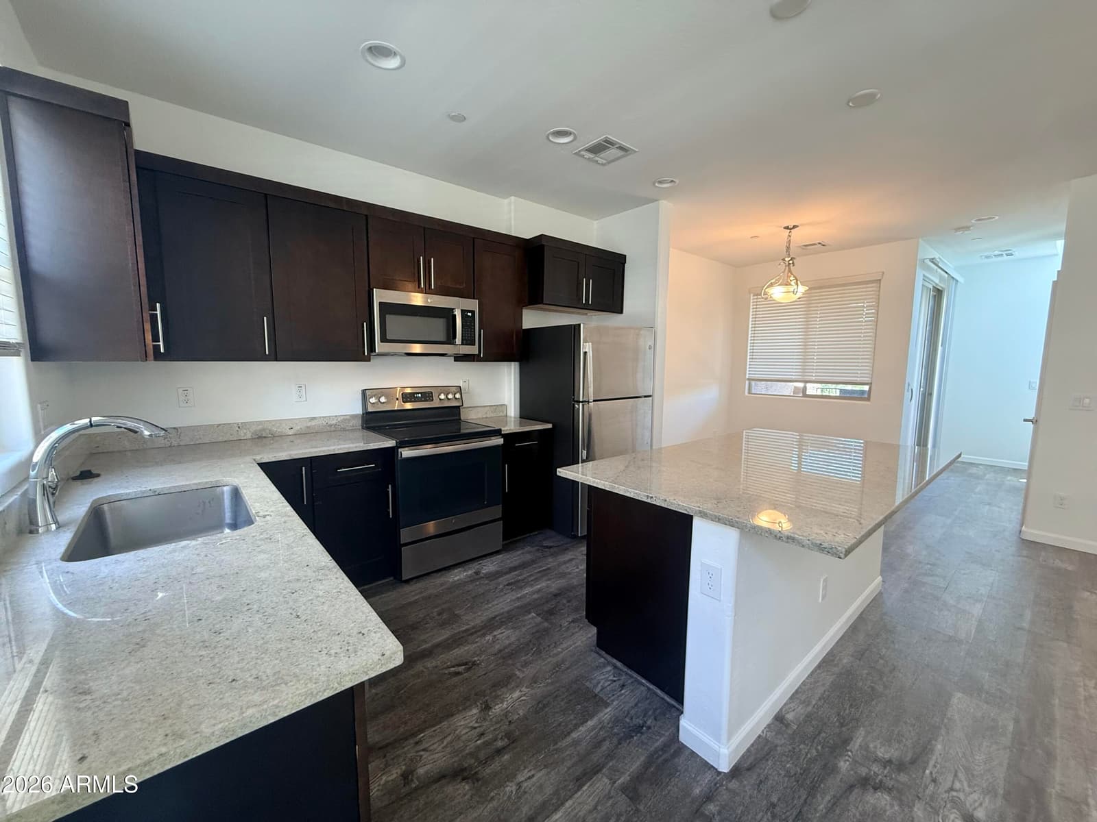 22125 N 29TH Avenue 149, Phoenix, AZ 85027 — photo 5 of 15