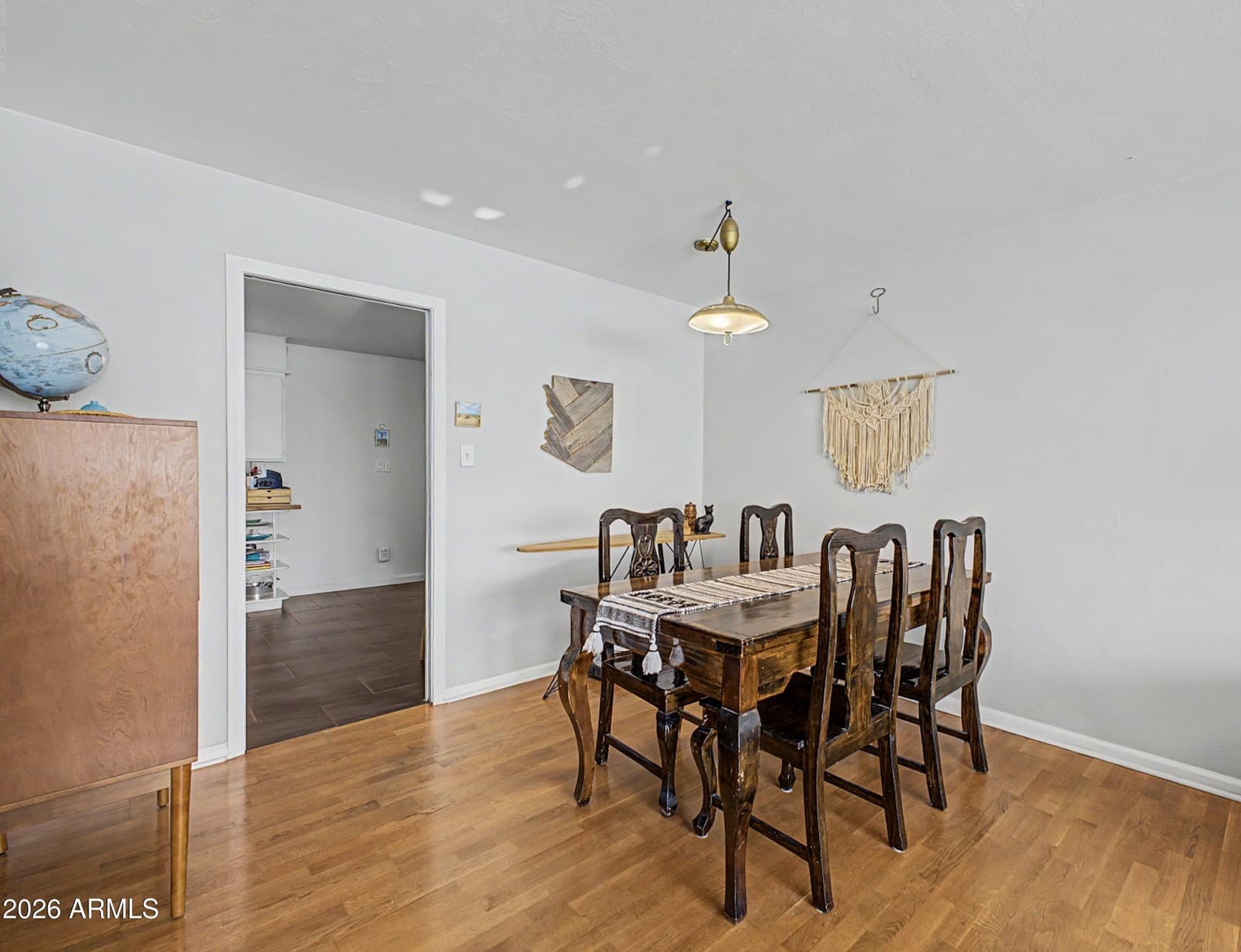 8913 N 17TH Lane, Phoenix, AZ 85021 — photo 10 of 28