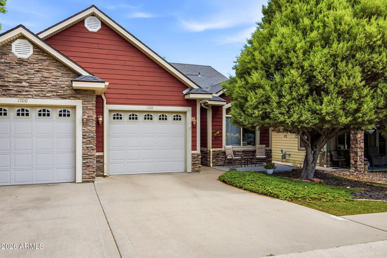 1720 E GREENS PEAK Parkway, Show Low, AZ 85901 — photo 1 of 61