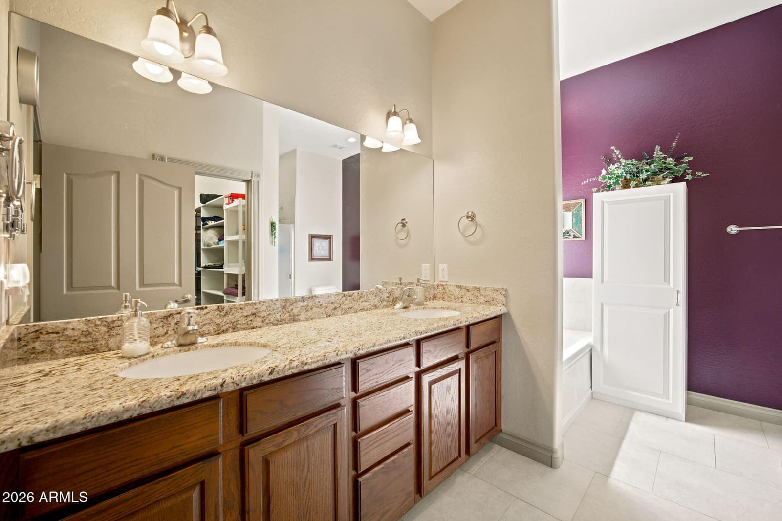 1720 E GREENS PEAK Parkway, Show Low, AZ 85901 — photo 13 of 61